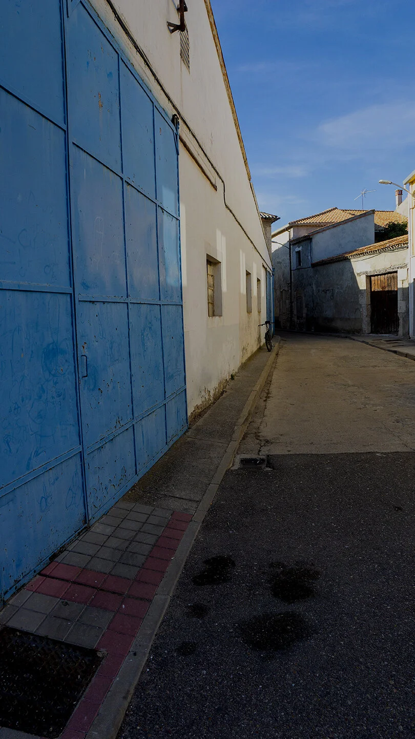 puertaAzul72.jpg