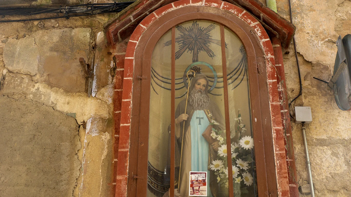 jesus_inside72.jpg