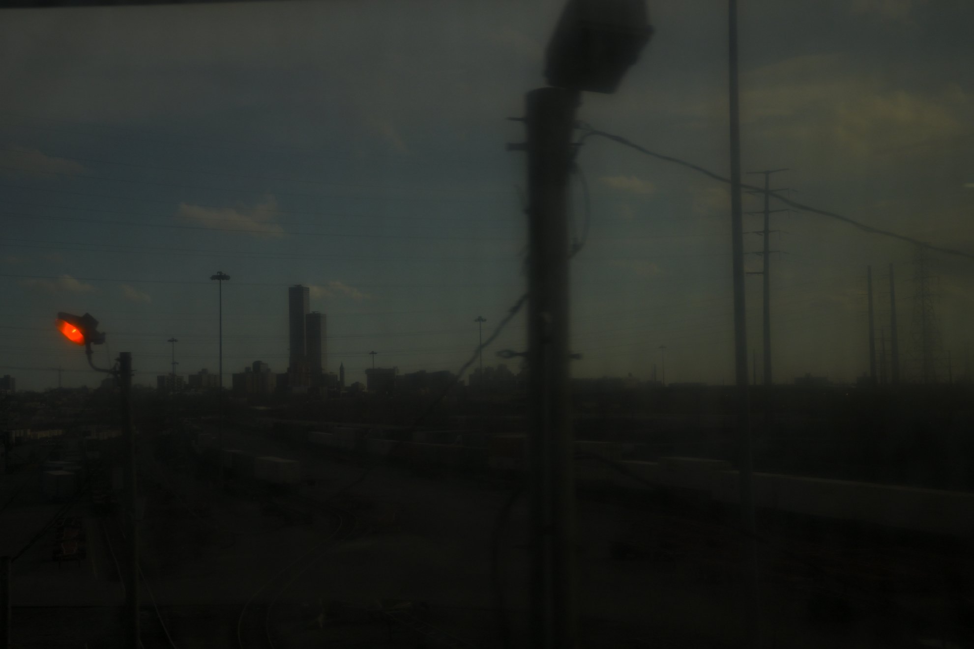 thru_train_window_b_F72.jpg