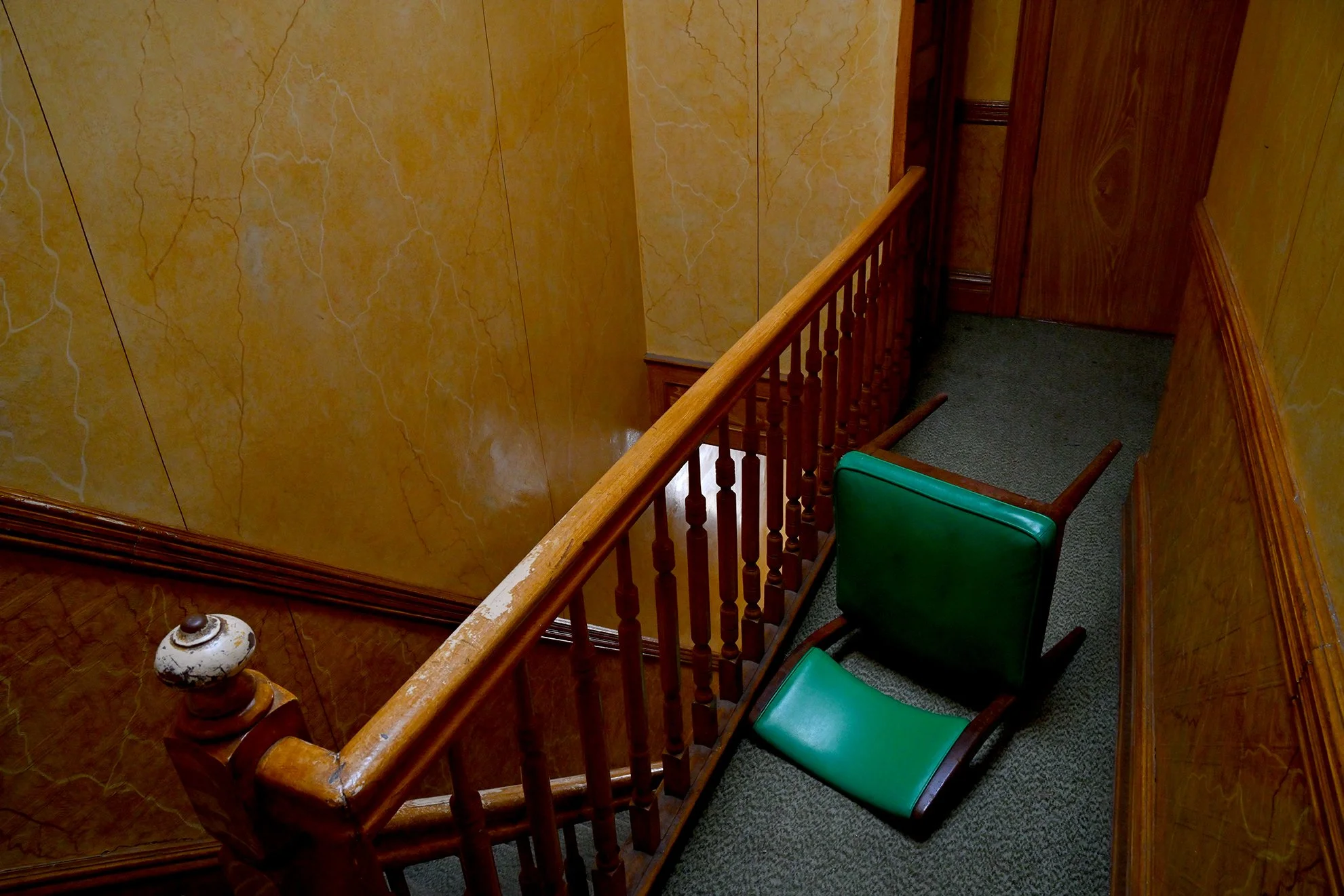 chair_down_stairsF72.jpg