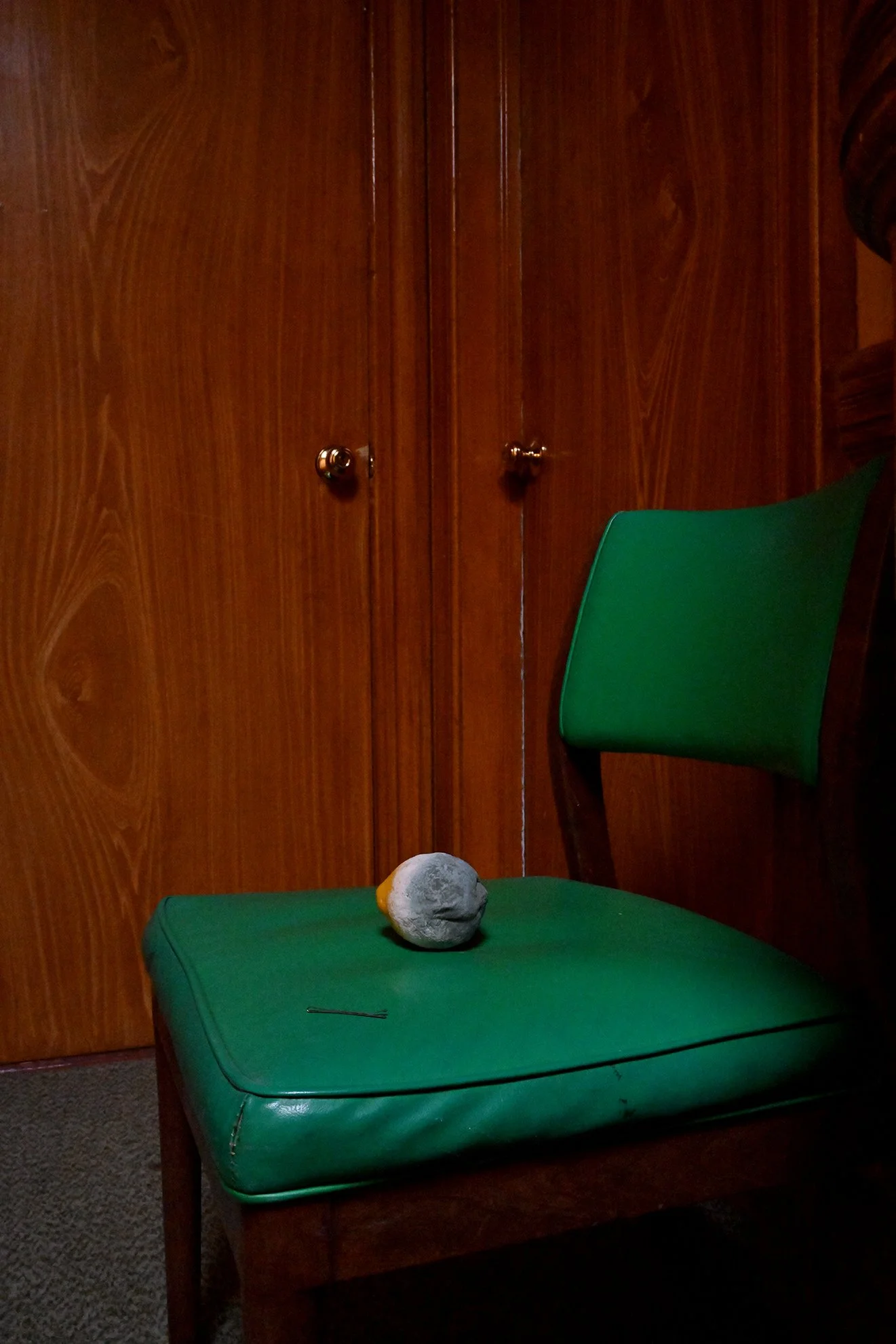 chair_lemon_hairpinF72.jpg