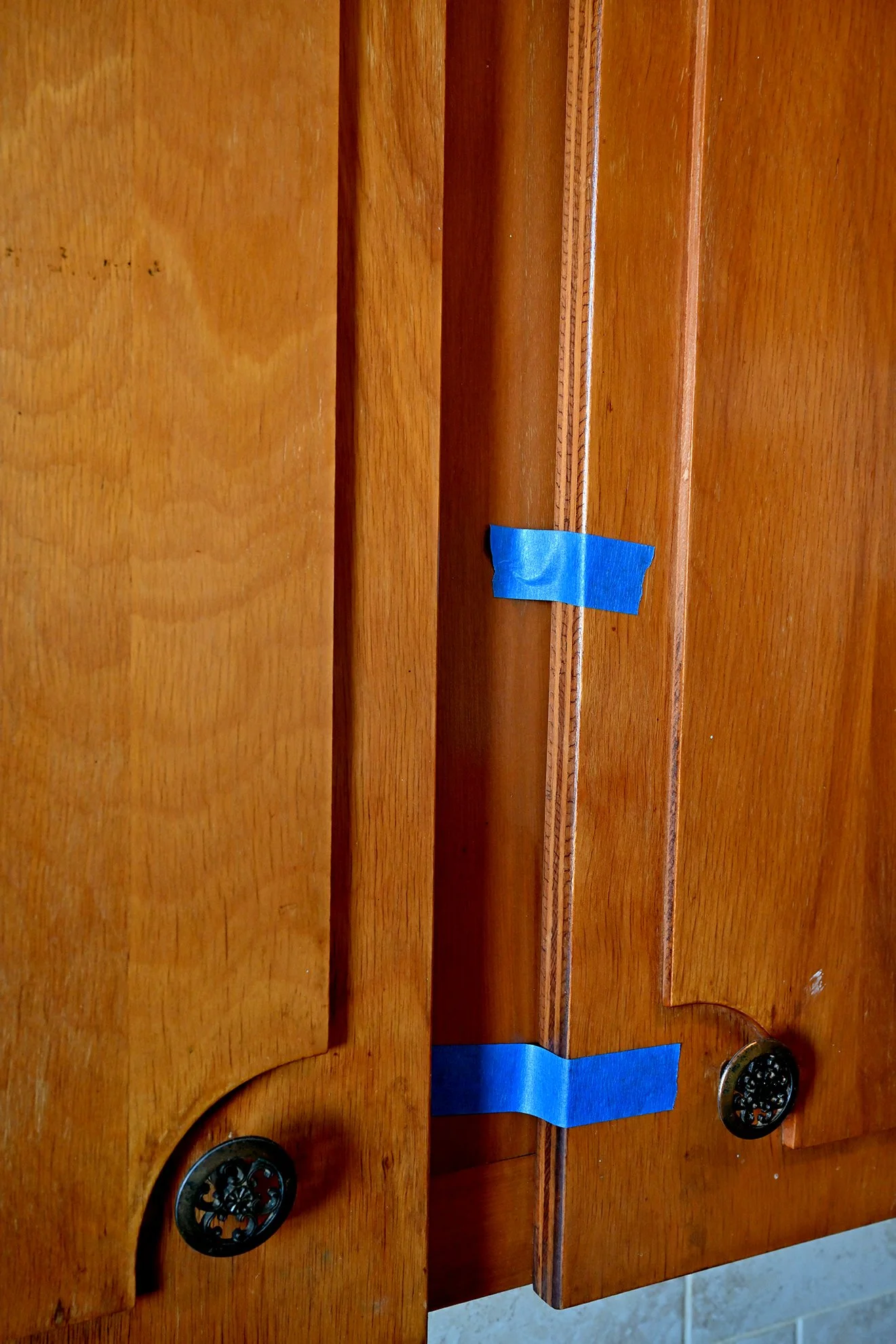 cabinnets_bluetape_1F72.jpg