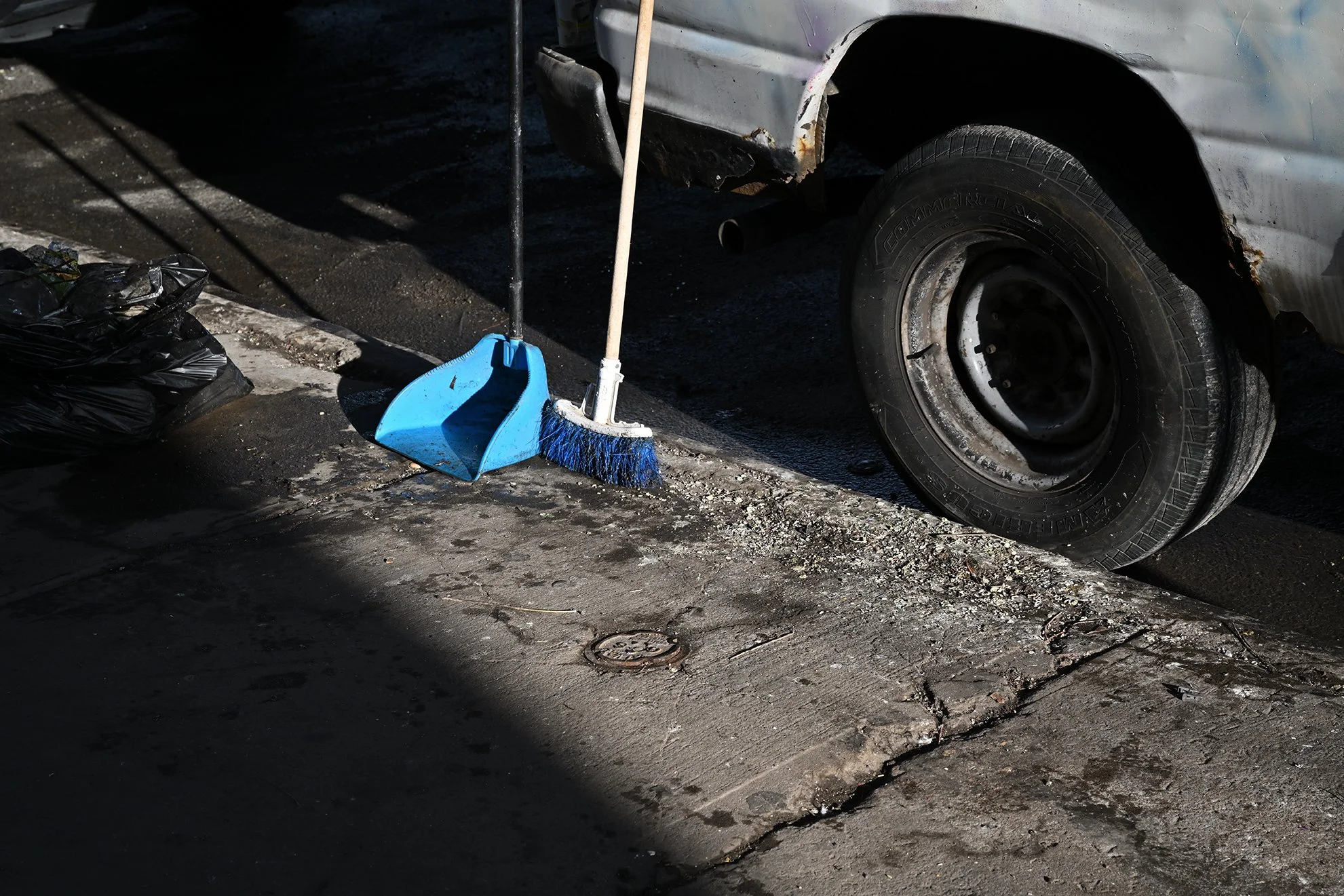 escoba_recogedor_azul_1F72.jpg