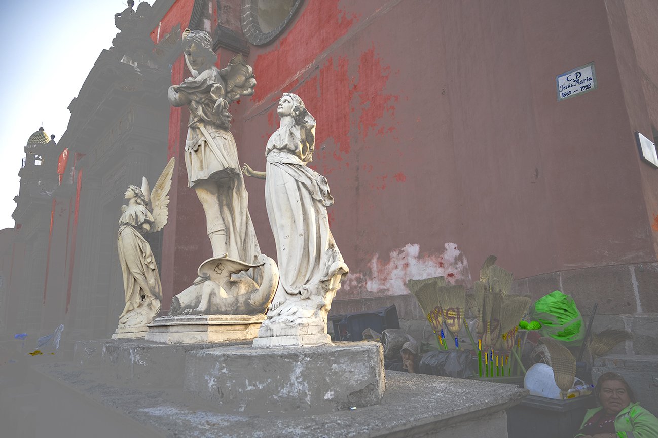094_iglesia_jesusM_ellaverde_FG72.jpg