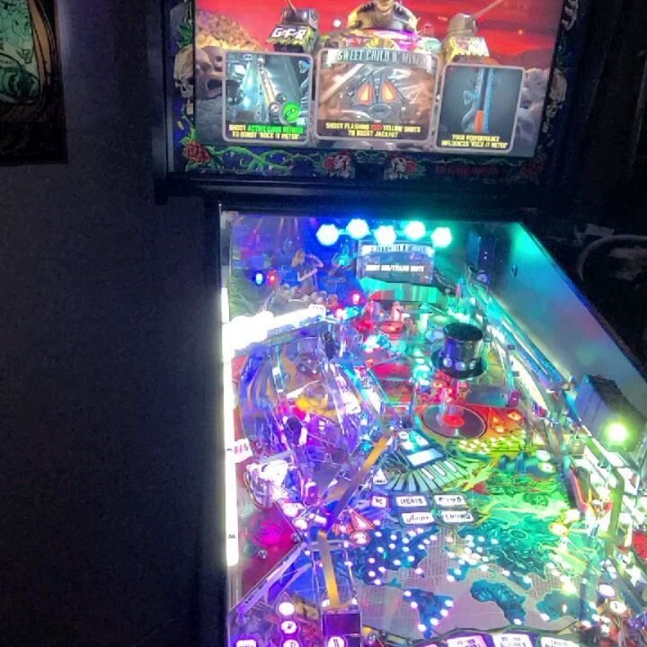 Guns n Roses Jersey Jack Pinball in the House!
#jerseyjackpinball #pinballdepot
#shipmypinball
#pinballwizard #pinballmachine