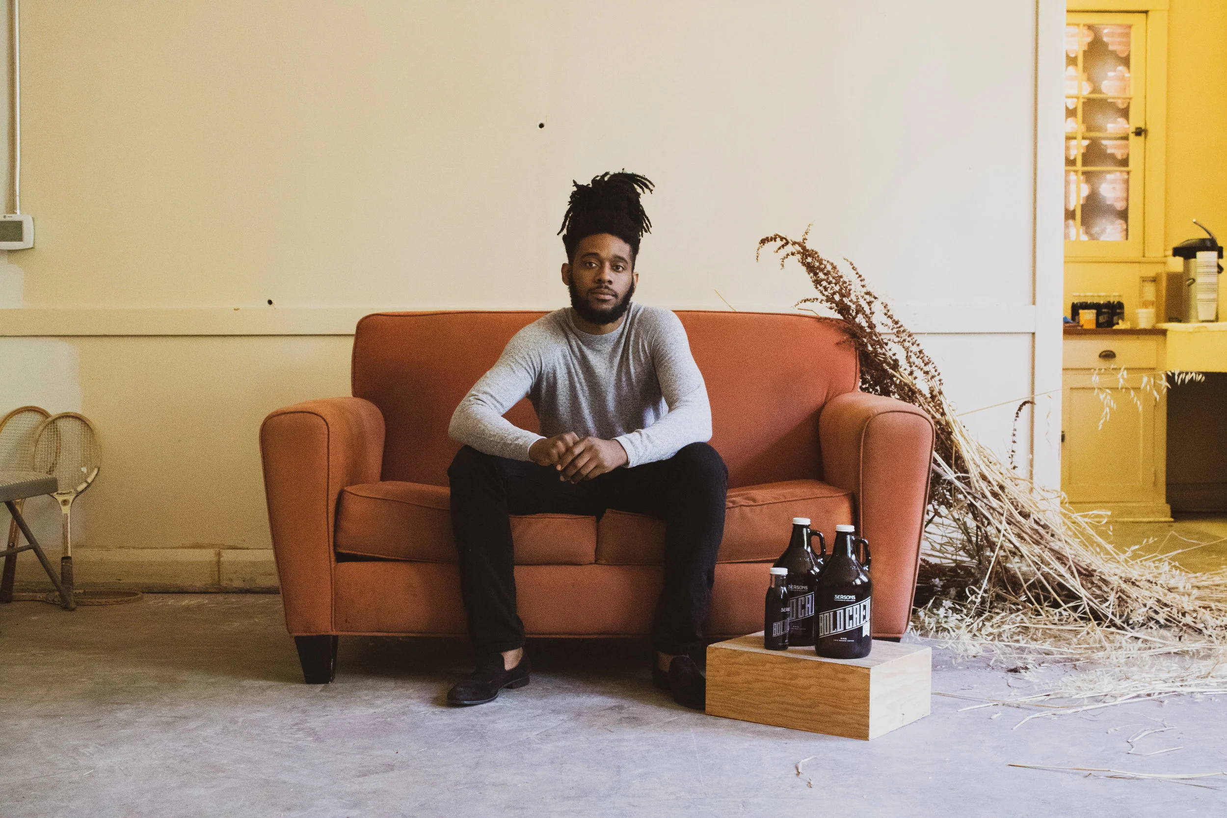 DEMETRIUS-Photographer