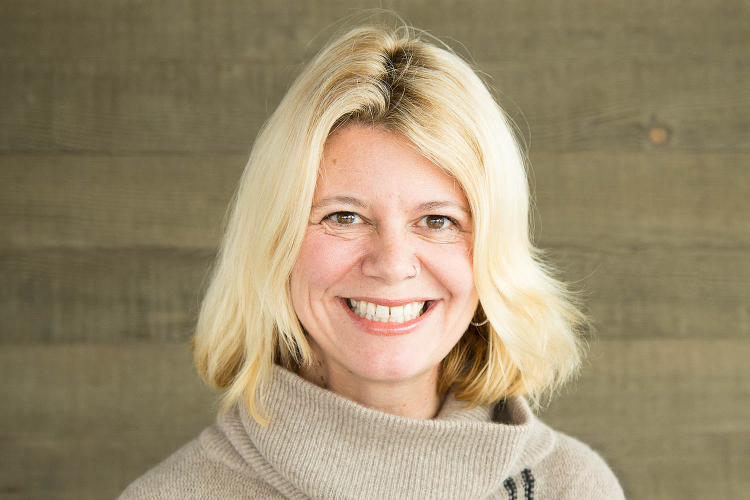 JENNY HILL • 206-957-9405