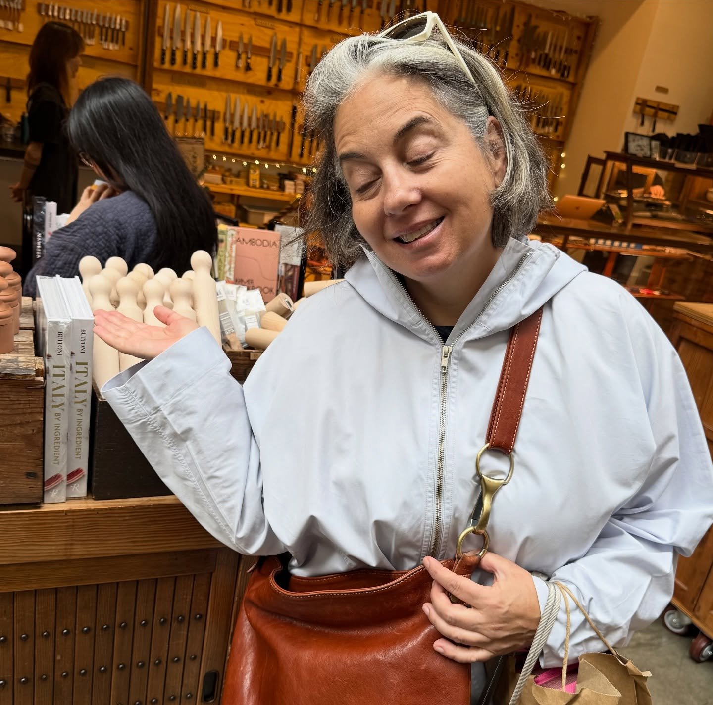 ▪️BITTERSWEET JOYS OF HOME▪️

The excitement of finding my book prominently displayed @ferrybuilding (thank you @bernalcutlery !) was dampened by waiting 15 minutes for an undrinkable cortado from a place that I will not name because I&rsquo;m nice. 