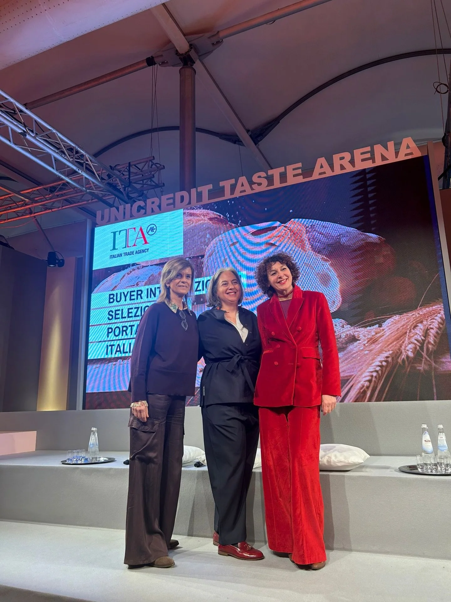 ▪️TASTE 19▪️

What a thrill and a joy to have been invited to talk @pittitaste to share the experience of creating adventures for curious, hungry travelers. 

Travel and food are synergistic and complementary forces. 

With the delightful and knowled