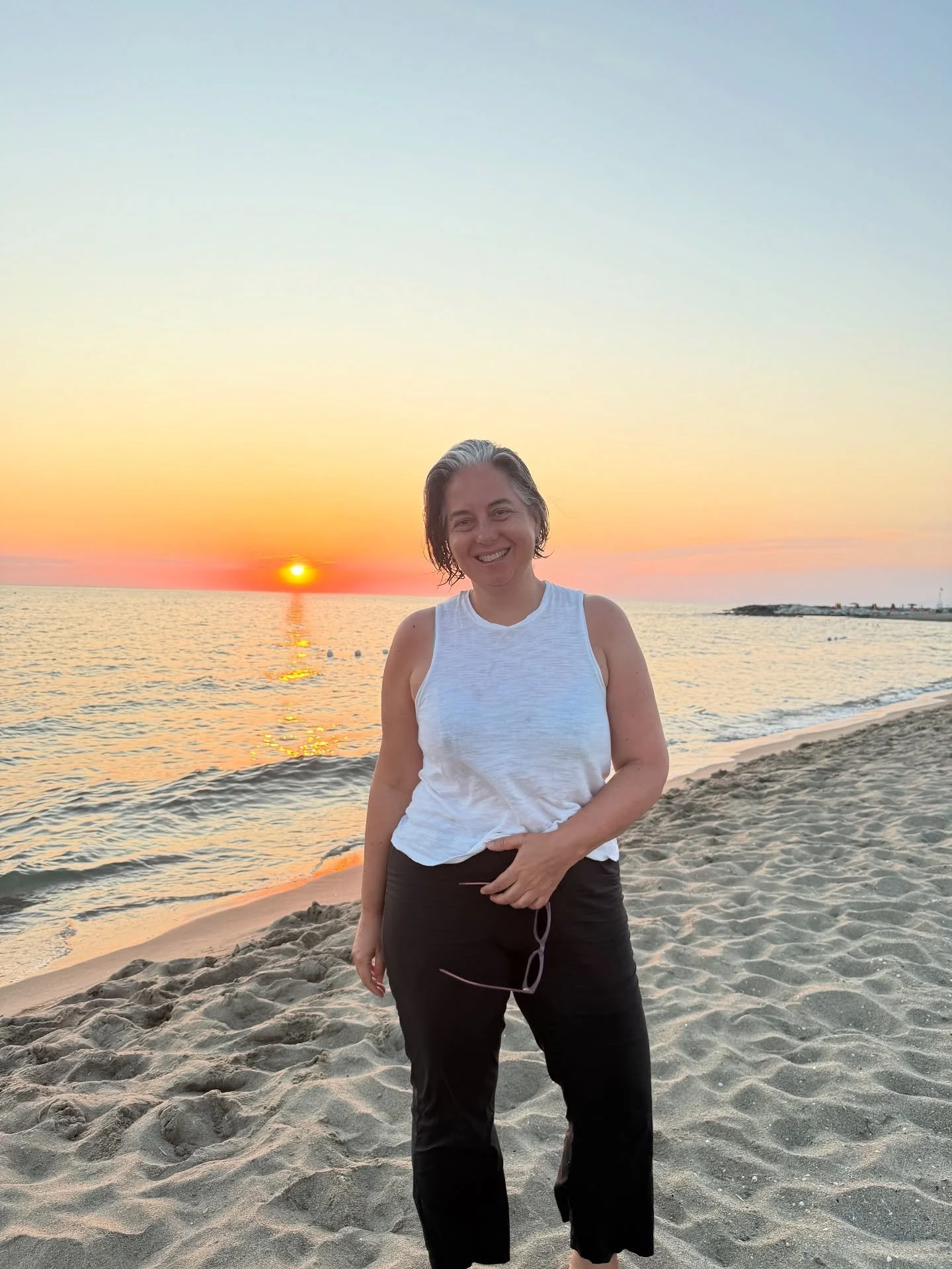 ▪️THROWBACK TO&hellip;▪️

Basking in a Tuscan summer sunset after a day at the beach. 

The weaving of voices and waves, the smell of sunscreen on cotton towels, the feel of a beach bed against the skin, the salt tightening the skin, the yearning for