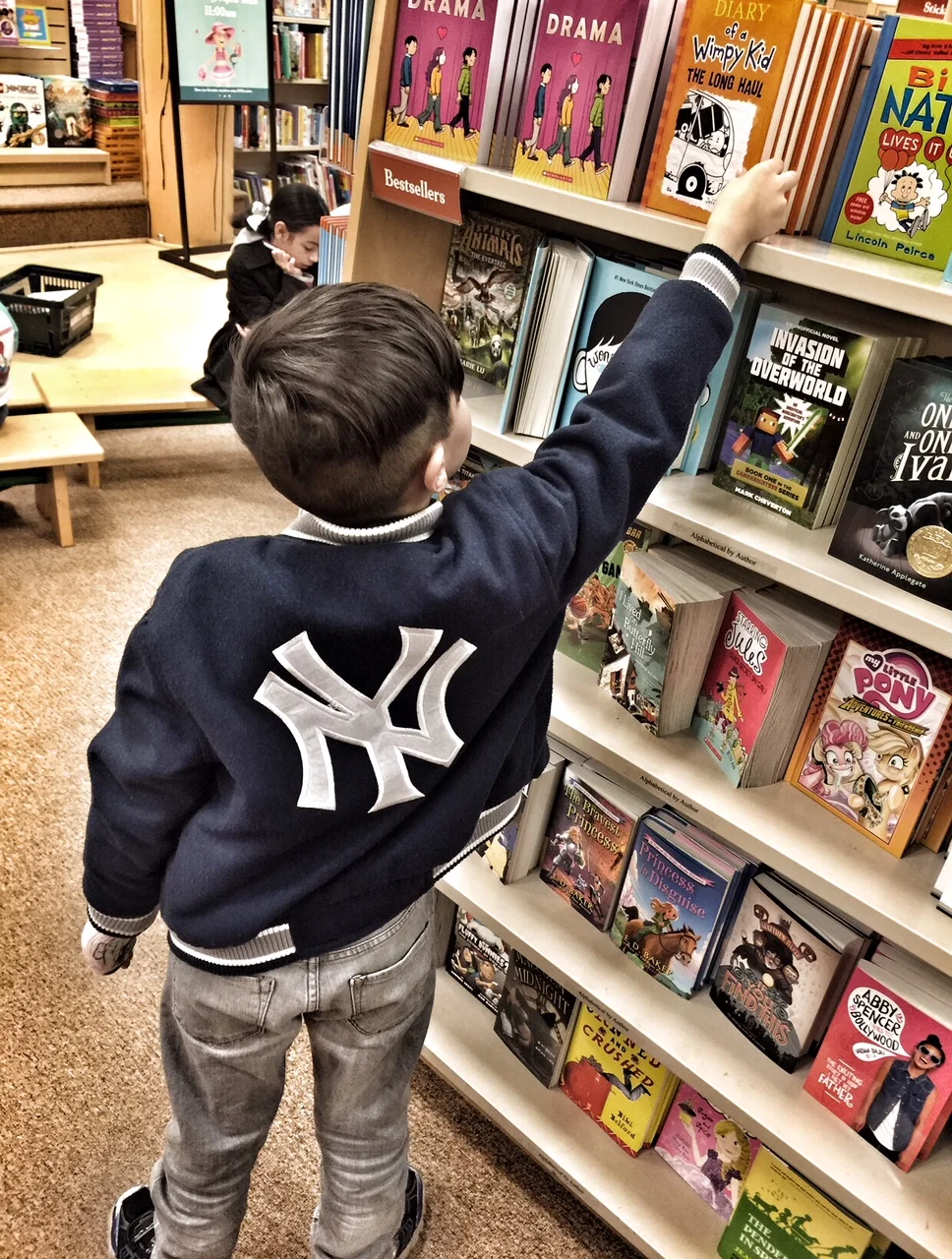 Milz and Dairy of a Wimpy Kid