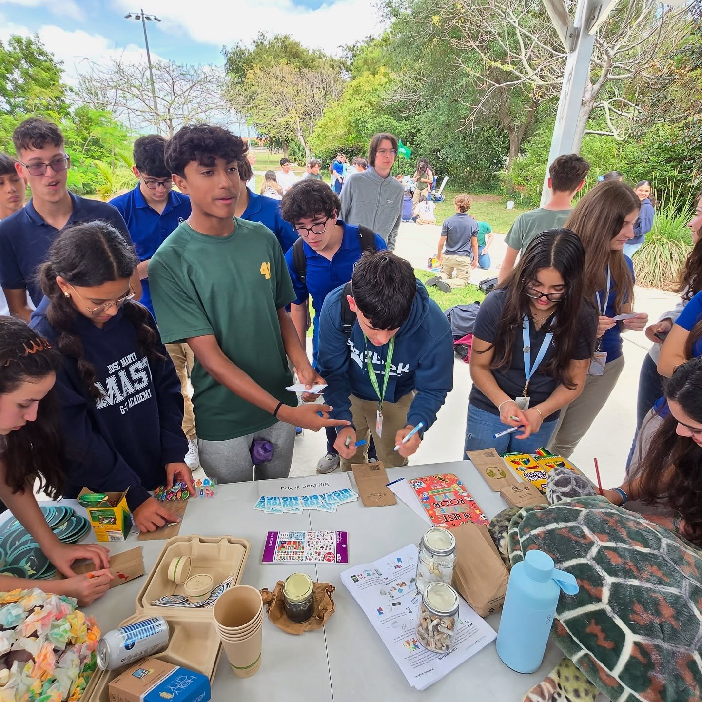We celebrated Earth Day at Jos&eacute; Mart&iacute; MAST with ocean trivia, a prize wheel, and the grand opening of the Xavier Cortada Eco-Art Courtyard! 💡🌍 Big thanks to Mr. Andrew Kearns for making it all happen!

Catch the full recap on the blog