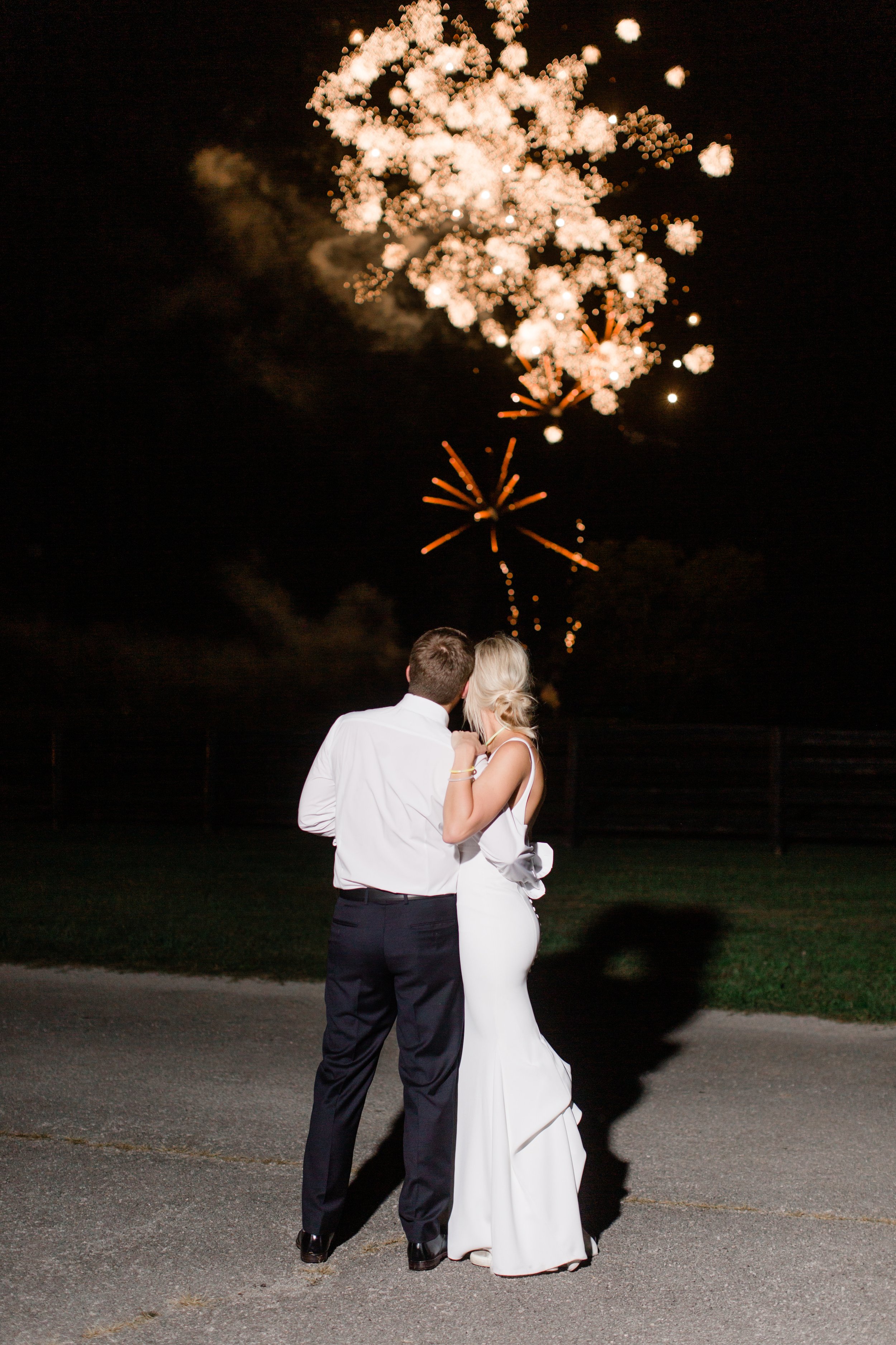 ALLYOGRAPHY_ConleyWedding_Ironwood_BowlingGreenKentucky-1841.jpg