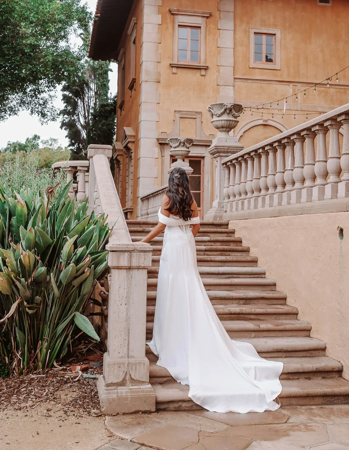 Essense of Australia Trunk Show!