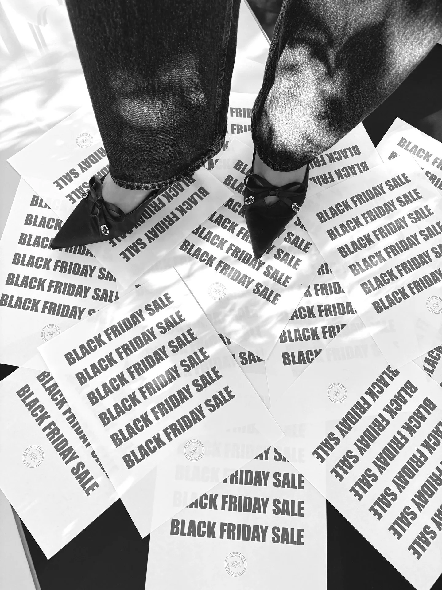 Mark your calendars&hellip;

We&rsquo;re gearing up for our biggest sample sale yet and trust us, you won&rsquo;t want to miss it. More details coming soon🎉

#houseofwhitebridal #bridalsale #bridalsamplesale  #blackfridaybridal 

House of White is a