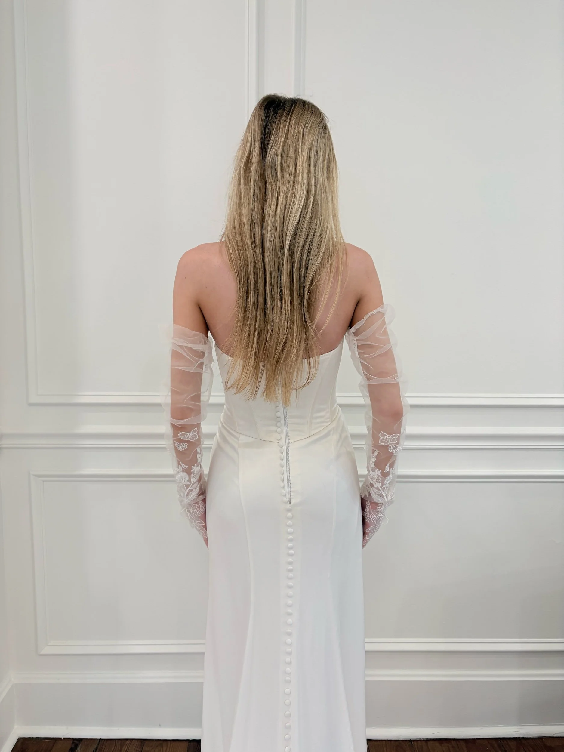 Flora Glove by Martina Liana