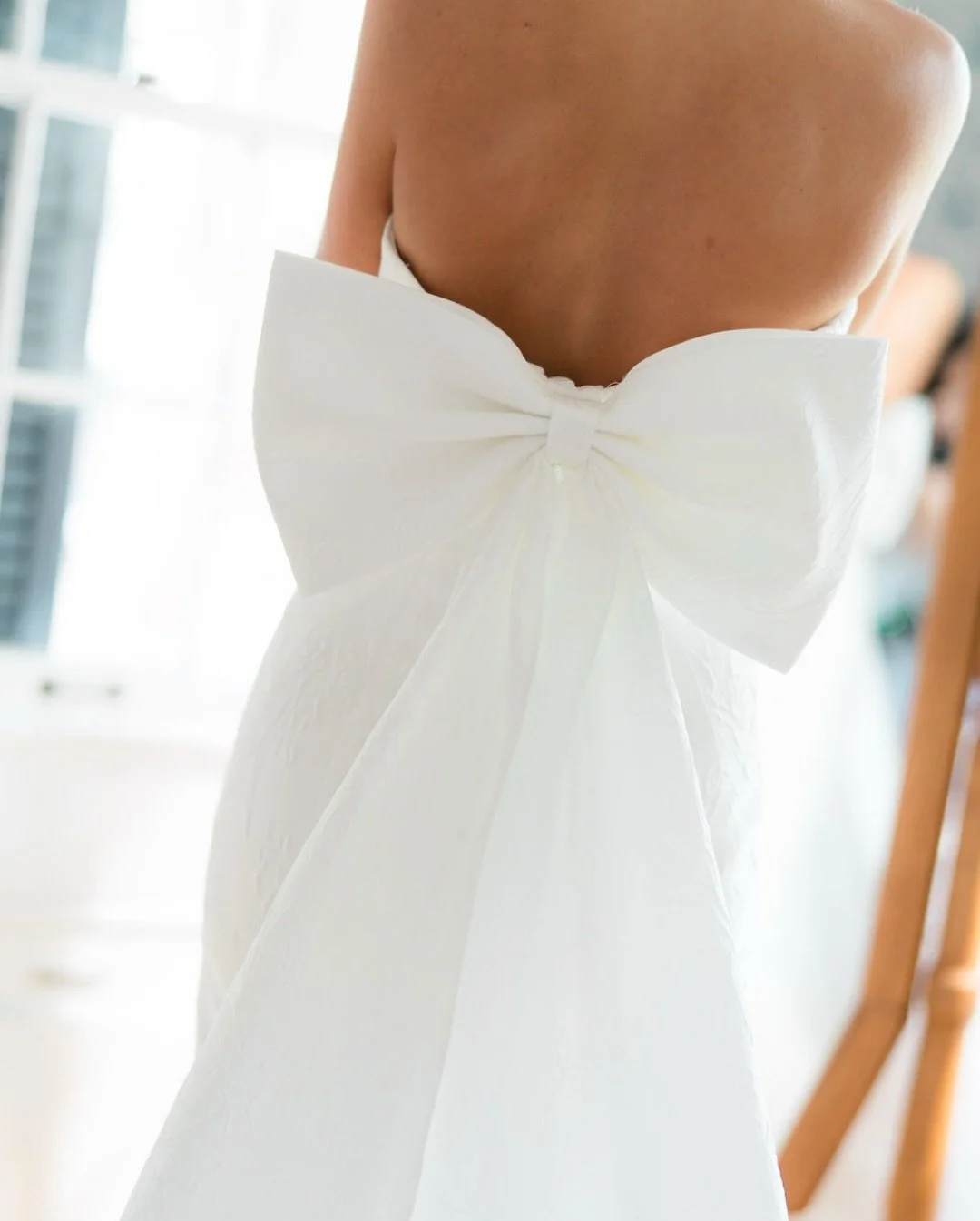 Wedding day tips from our brides for a calm, celebratory day you can be fully present for 💕 Let us know your wedding day advice below!

#houseofwhitebridal #weddingdaytips #bridaltips 

House of White is an intimate bridal experience in the heart of