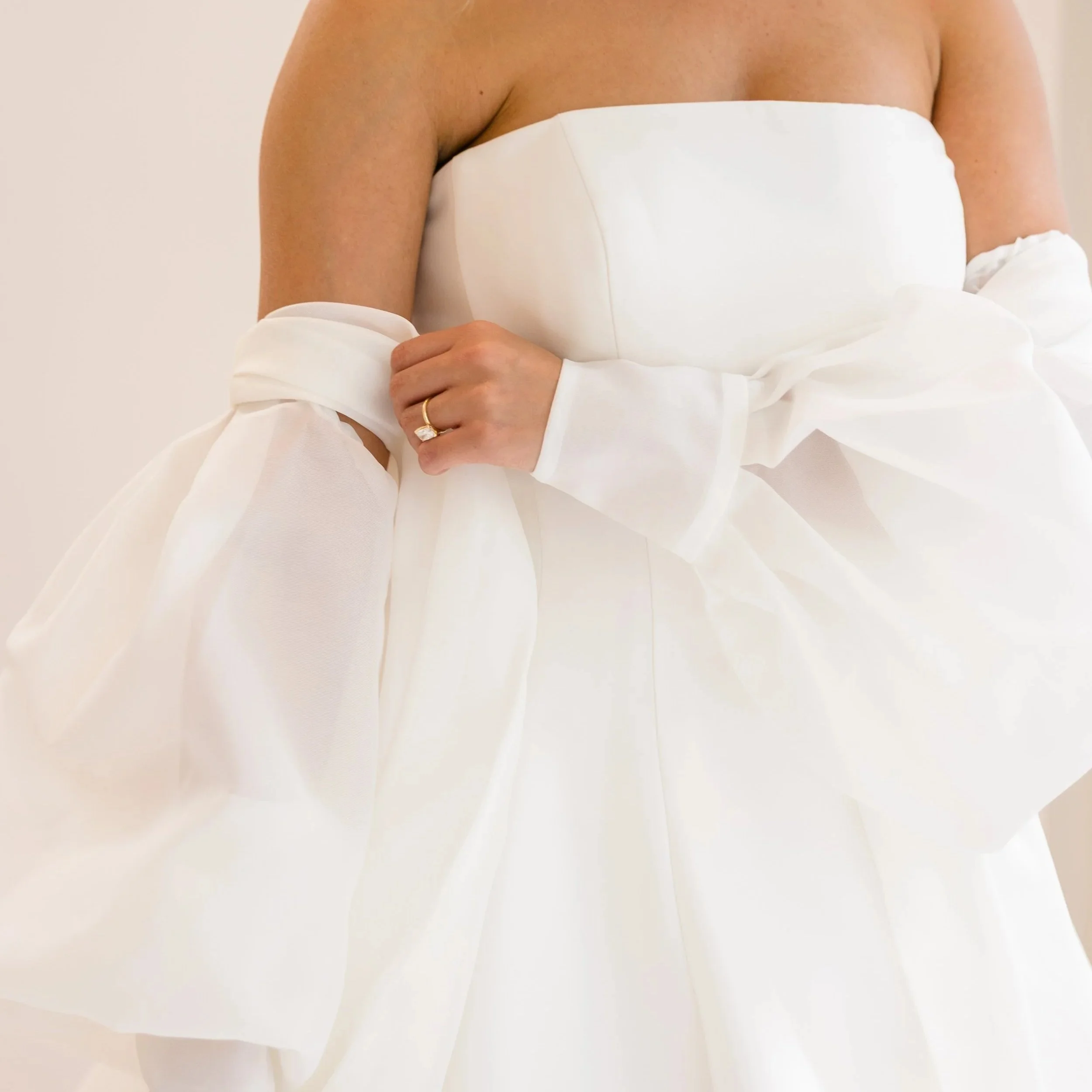 A Must-Have for Your Wedding Day Emergency Kit