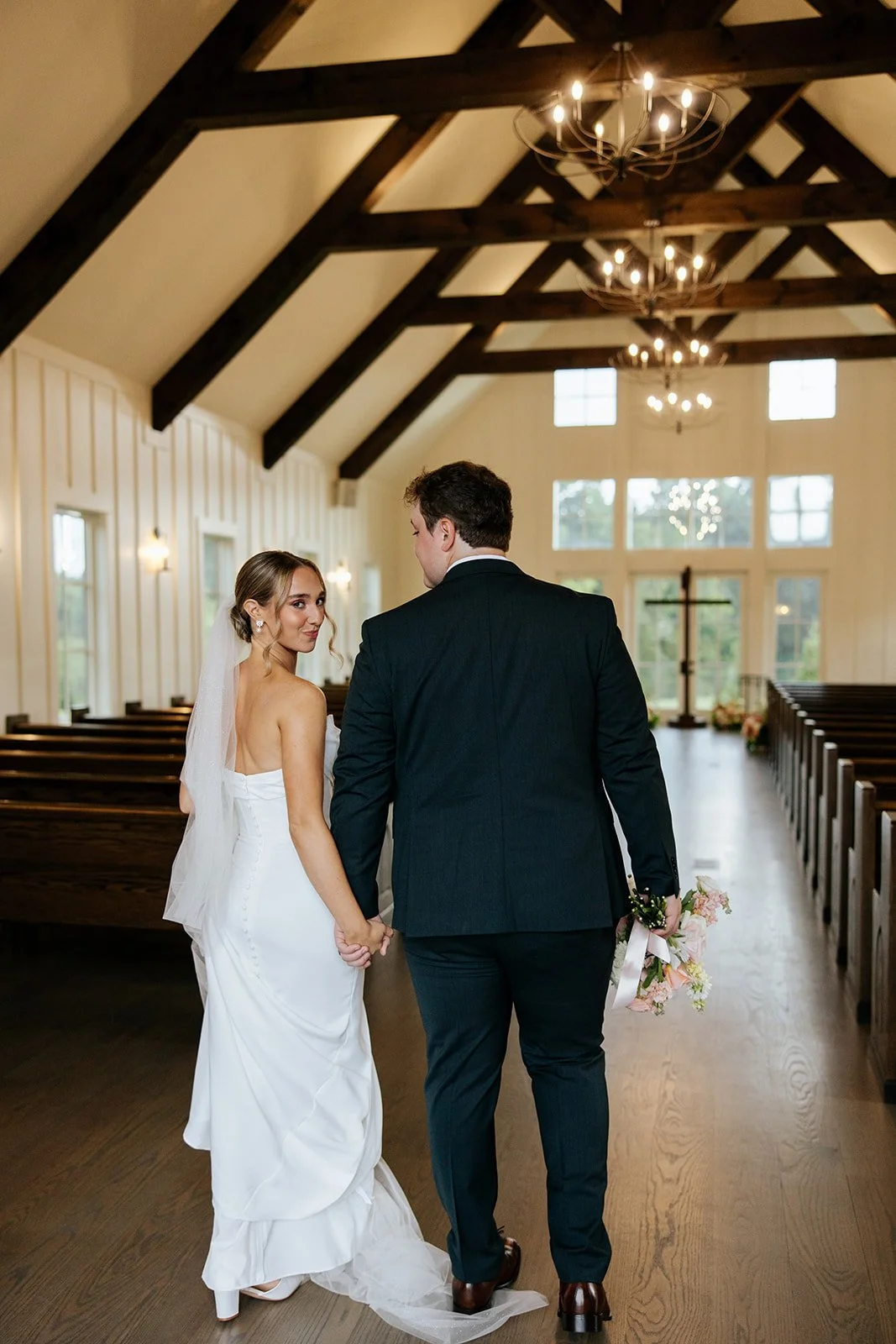 NashvilleWeddingPhotographer_AngelPatriciaPhoto_LovellWedding_VenueatBirchwood_0250_websize.jpg
