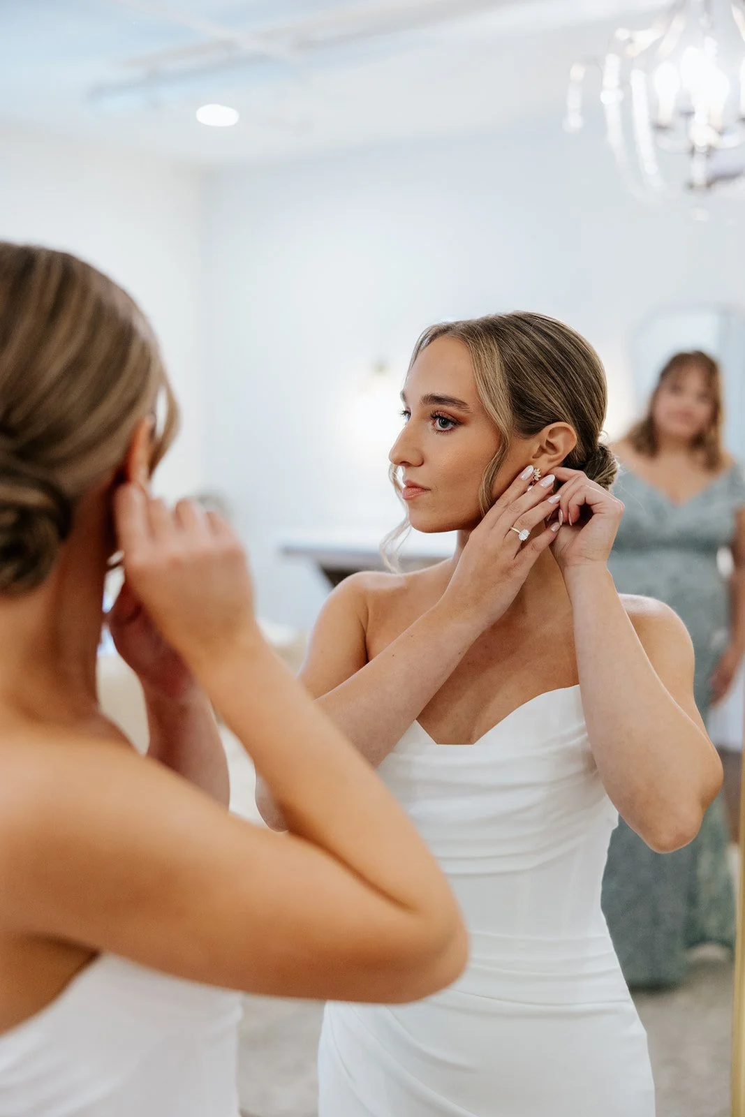 NashvilleWeddingPhotographer_AngelPatriciaPhoto_LovellWedding_VenueatBirchwood_0123_websize.jpg
