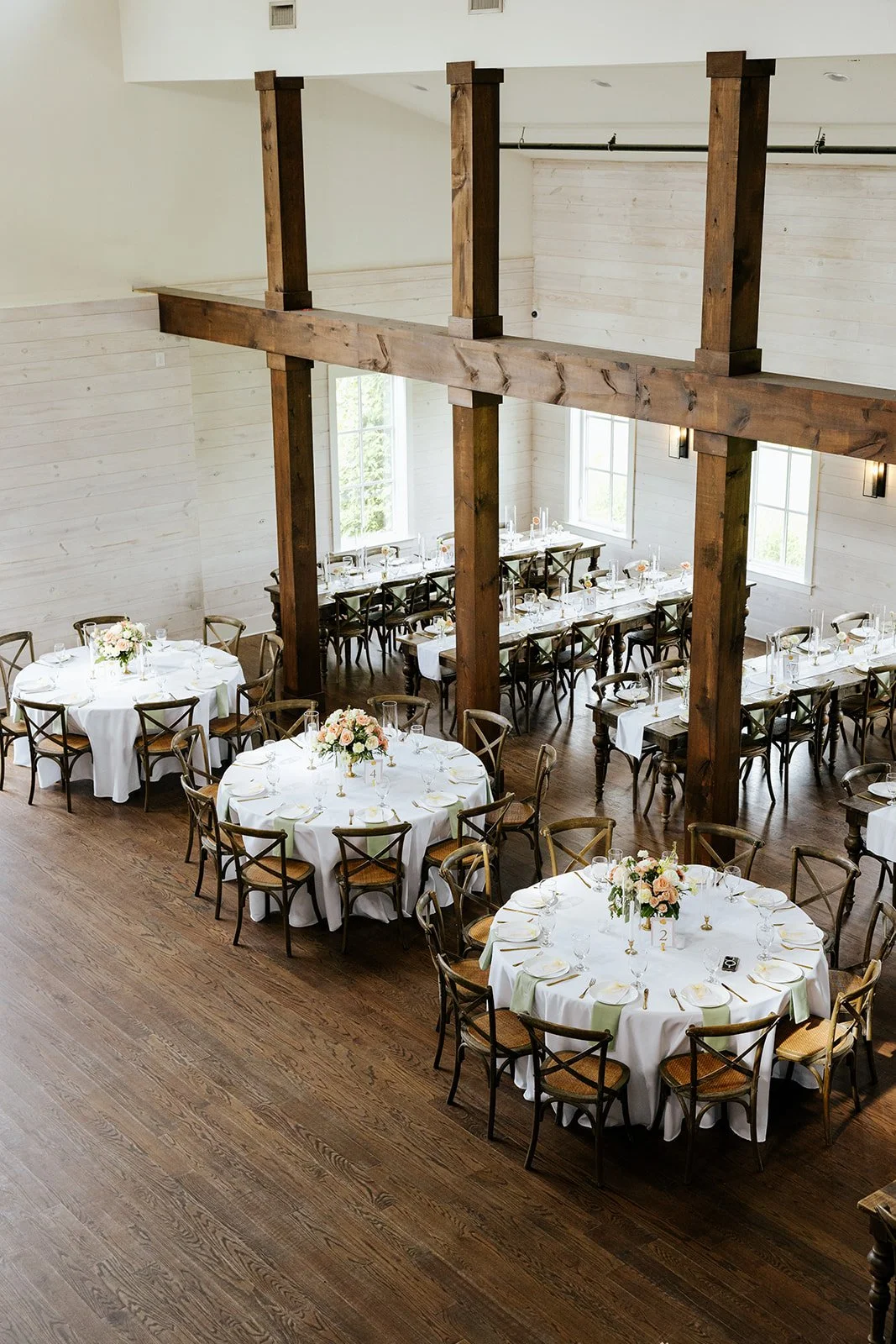 NashvilleWeddingPhotographer_AngelPatriciaPhoto_LovellWedding_VenueatBirchwood_1070_websize.jpg