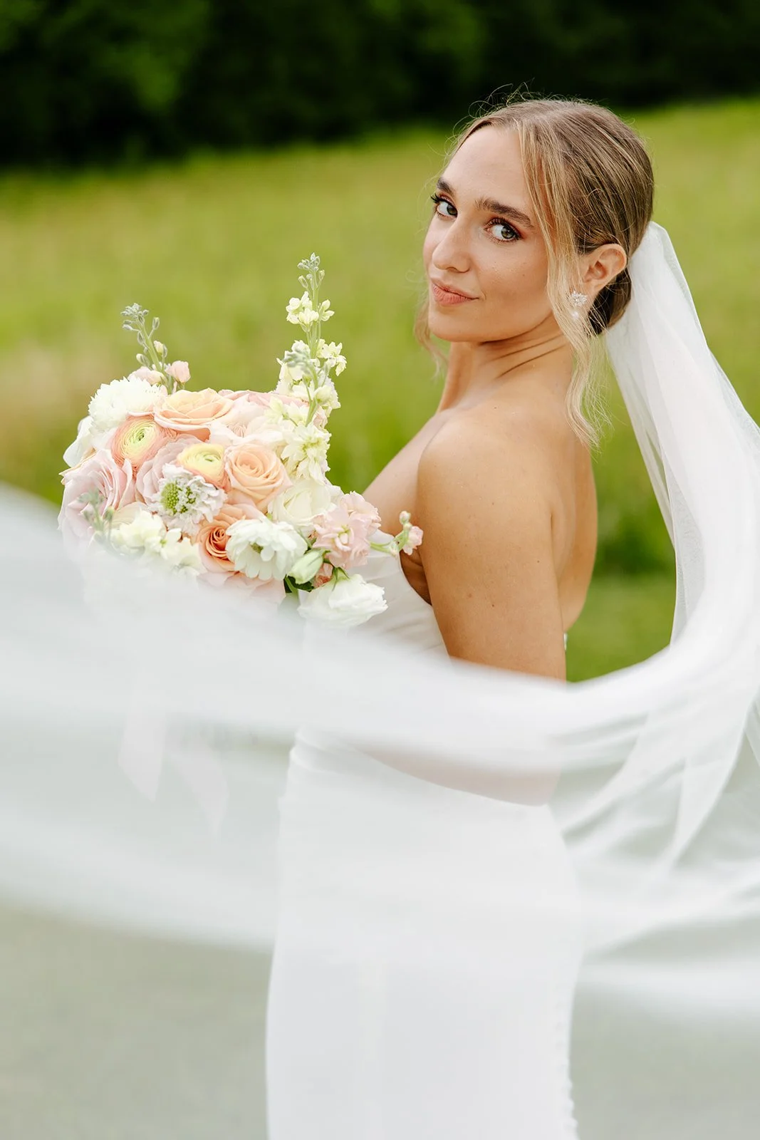 NashvilleWeddingPhotographer_AngelPatriciaPhoto_LovellWedding_VenueatBirchwood_0780_websize.jpg