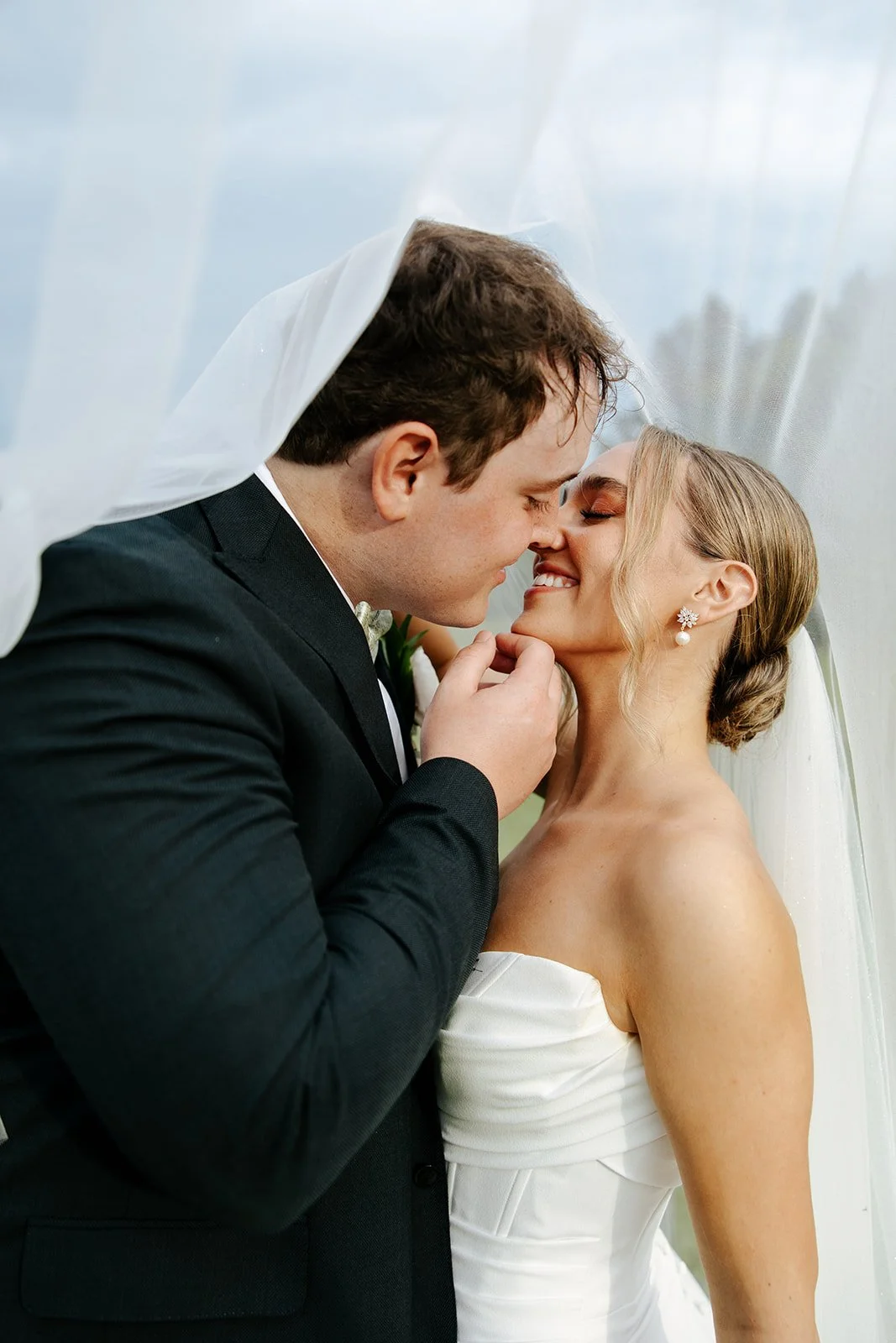 NashvilleWeddingPhotographer_AngelPatriciaPhoto_LovellWedding_VenueatBirchwood_0722_websize.jpg