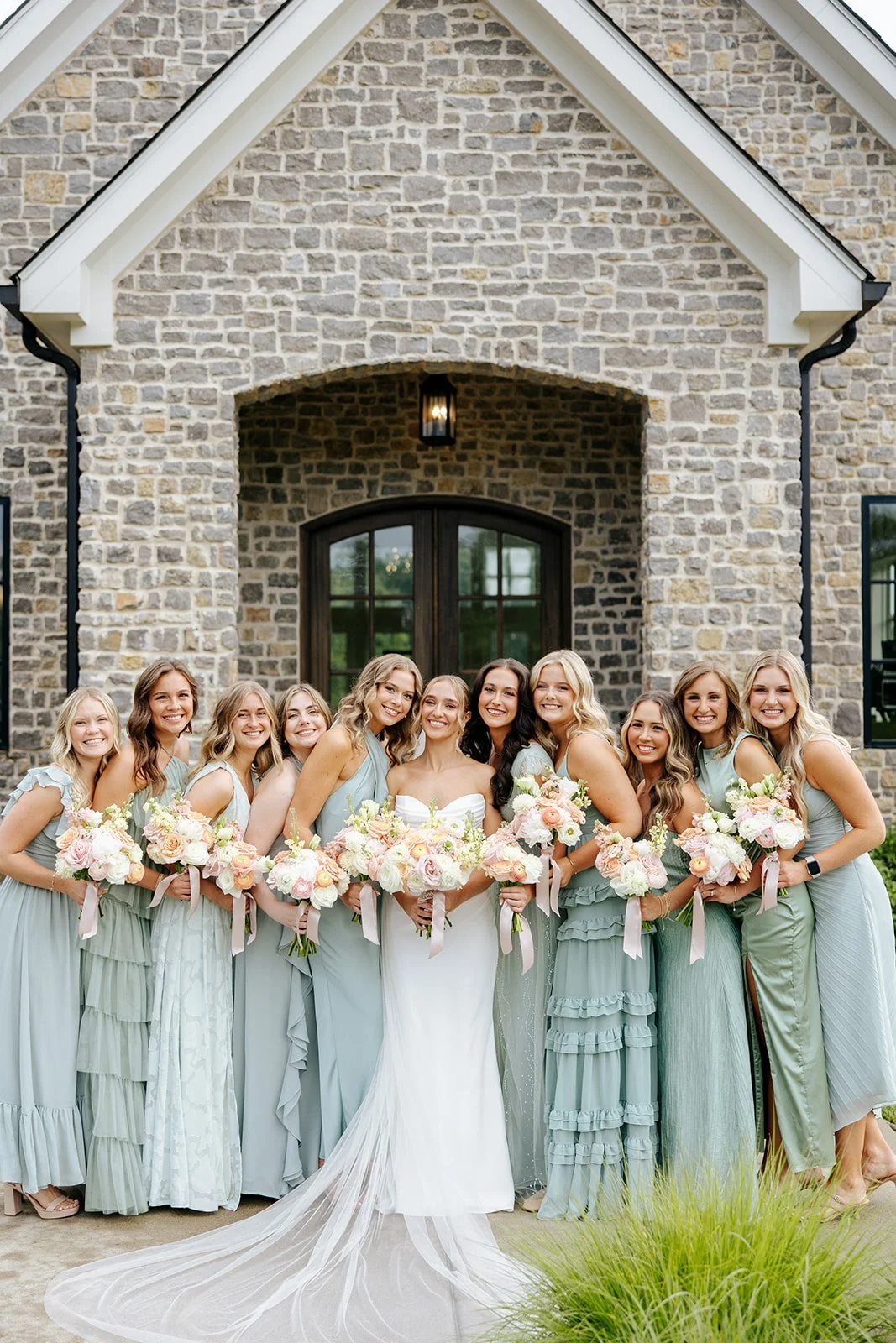 NashvilleWeddingPhotographer_AngelPatriciaPhoto_LovellWedding_VenueatBirchwood_0318_websize.jpg