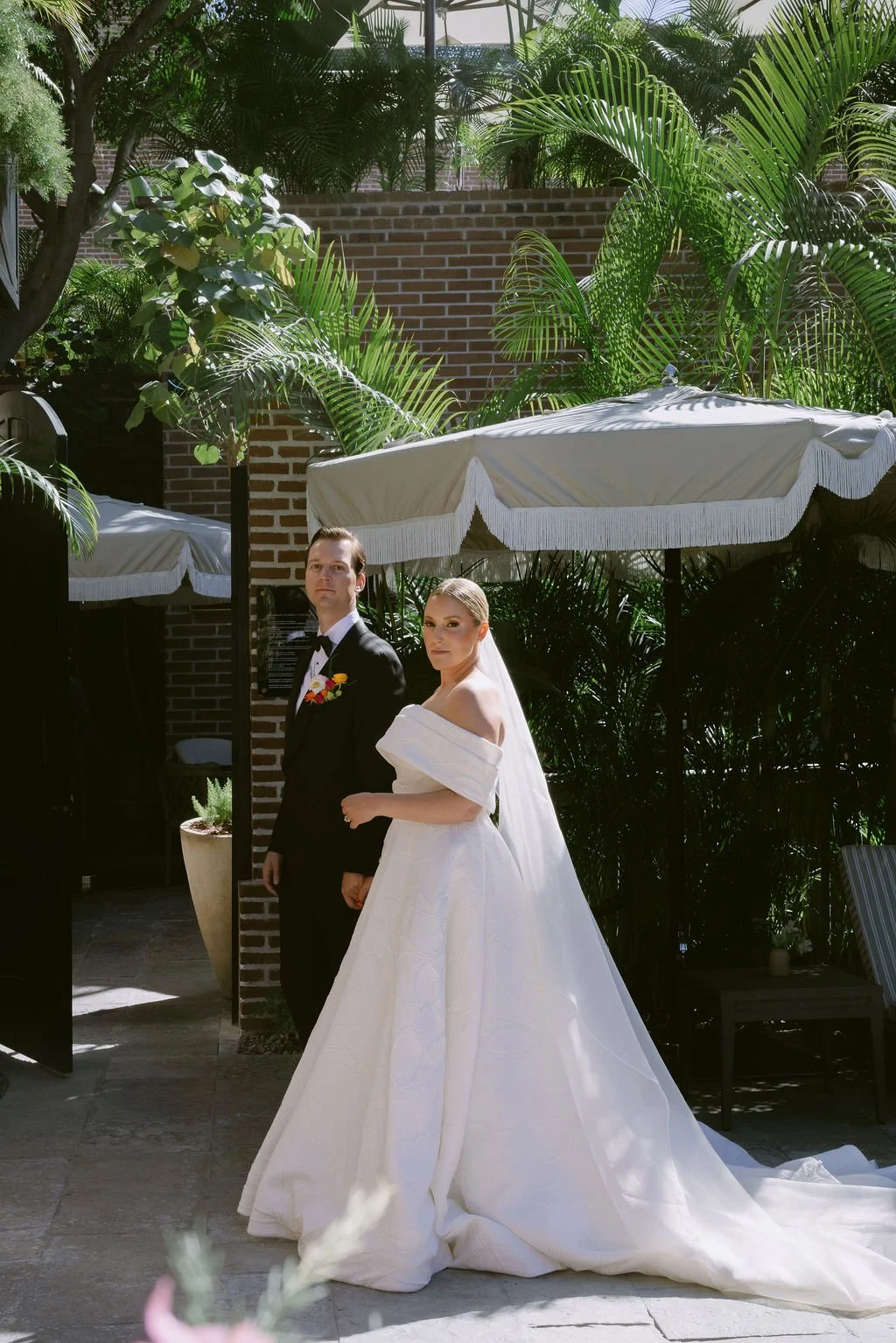 Sarah&MasonTodosSantosWedding-37.jpg