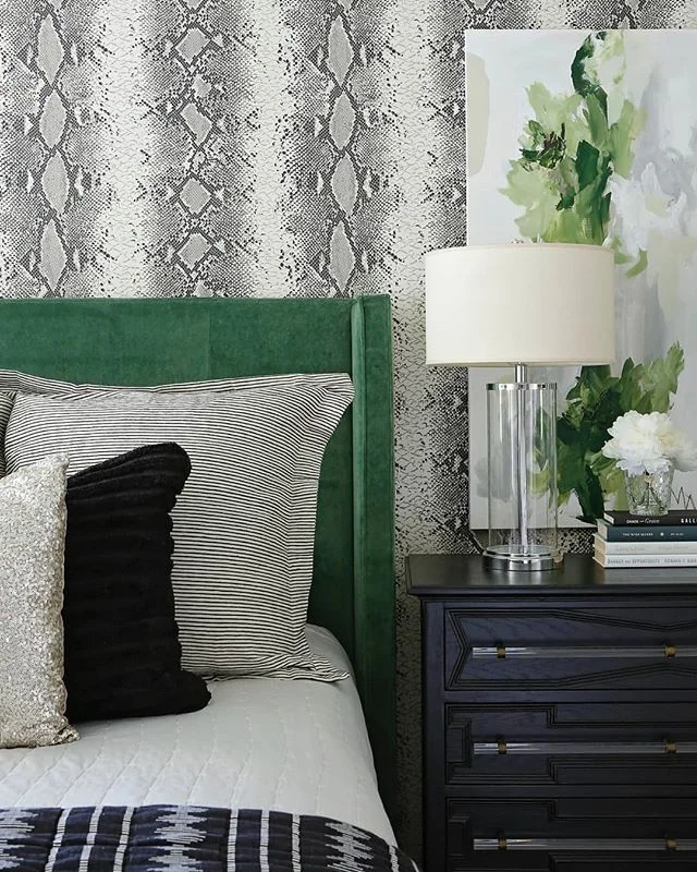 Yes. You CAN have the snakeskin wallpaper. If you love it, you can make it work.🐍🐍🐍 Inspired design by @mrsparanjape.
.
.
.
.
.
.
.
.
#interiordecor #interiors #design #decor #homedesign #bhg #interiorinspo #modernfurniture #interiorinspiration #a