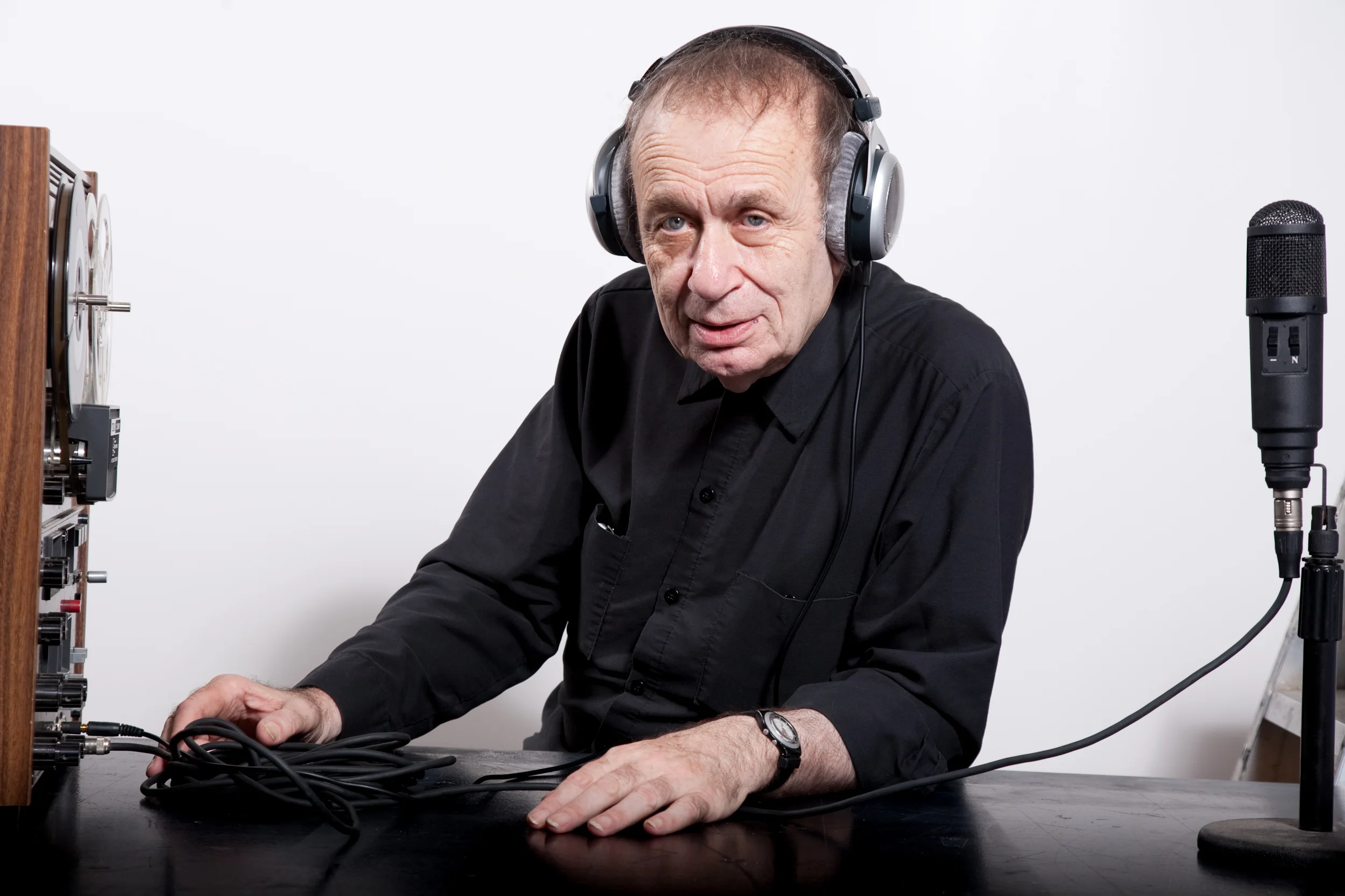 VITO ACCONCI, ARTIST