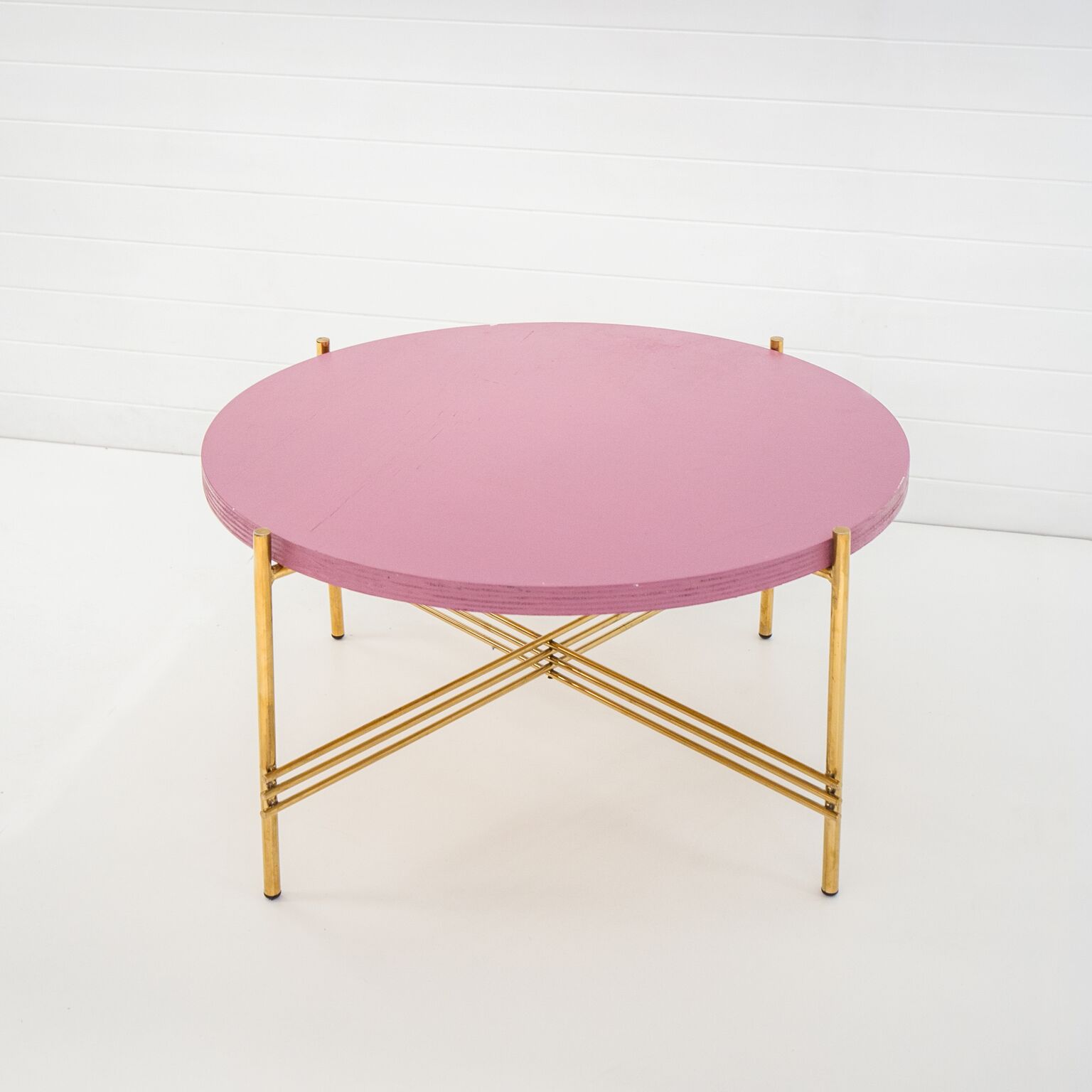 WILD GERANIUM ICELANDIC COFFEE TABLE