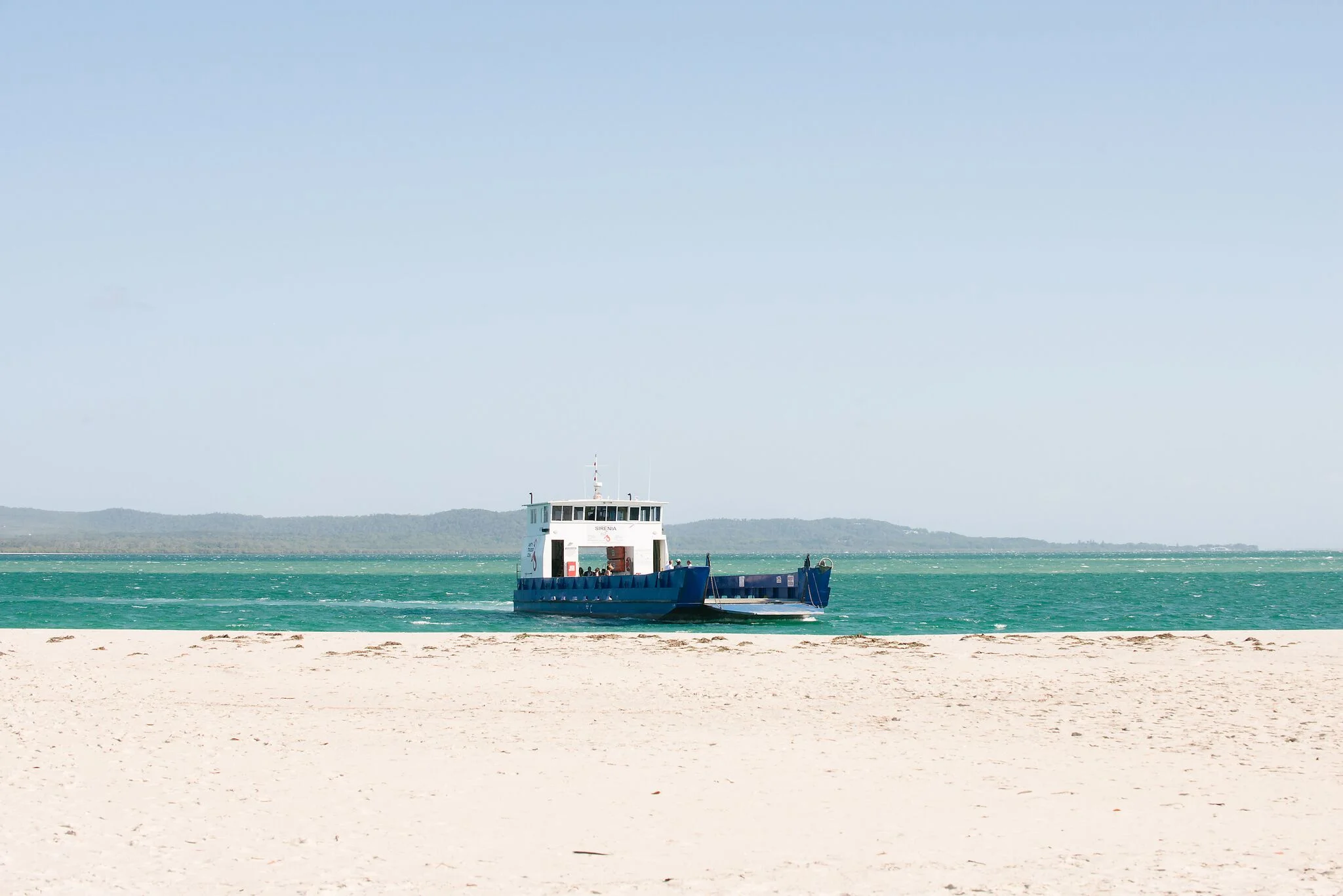Real Wedding: Jamee and Kurt's North Stradbroke Island Marquee Reception! Hampton Event Hire, Wedding and Event Hire | Photo by Silver Edge Photography