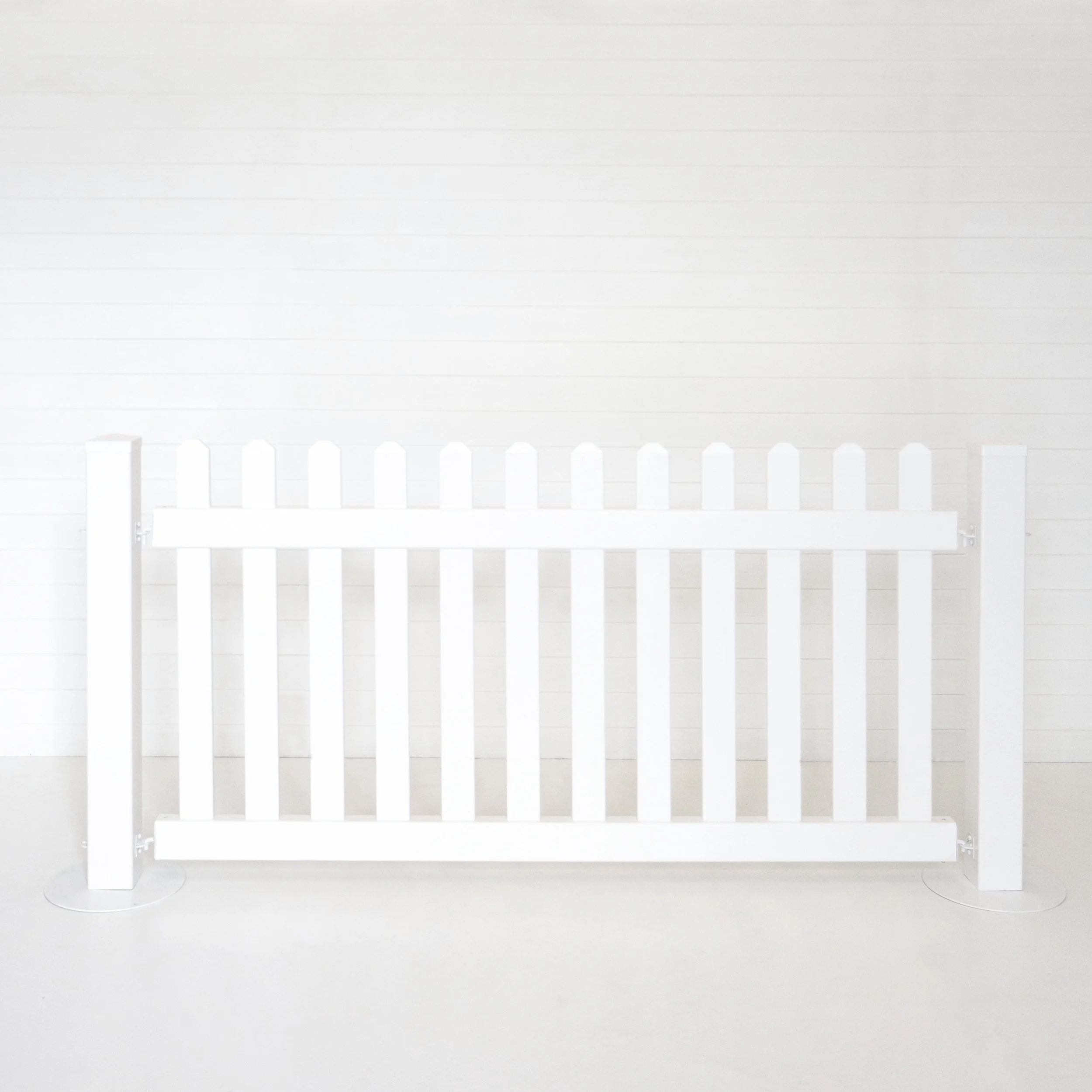 2m White Picket Fencing.jpg