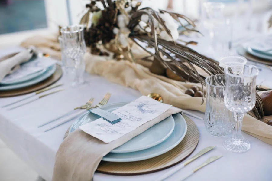 Images: Figtree Pictures / Floral design: The French Petal
