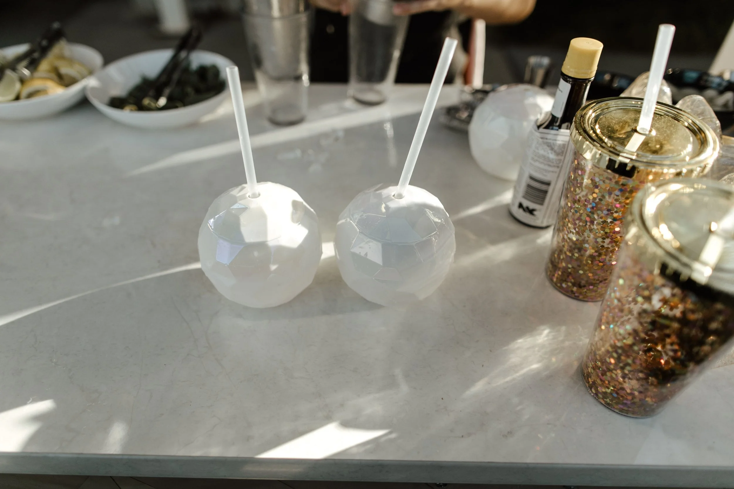A disco-inspired Byron Bay wedding surrounded by nature at Friday Hut Road | Hampton Event Hire, Wedding and Event Hire | Fleur & Threads | Photo by Jimmy Raper