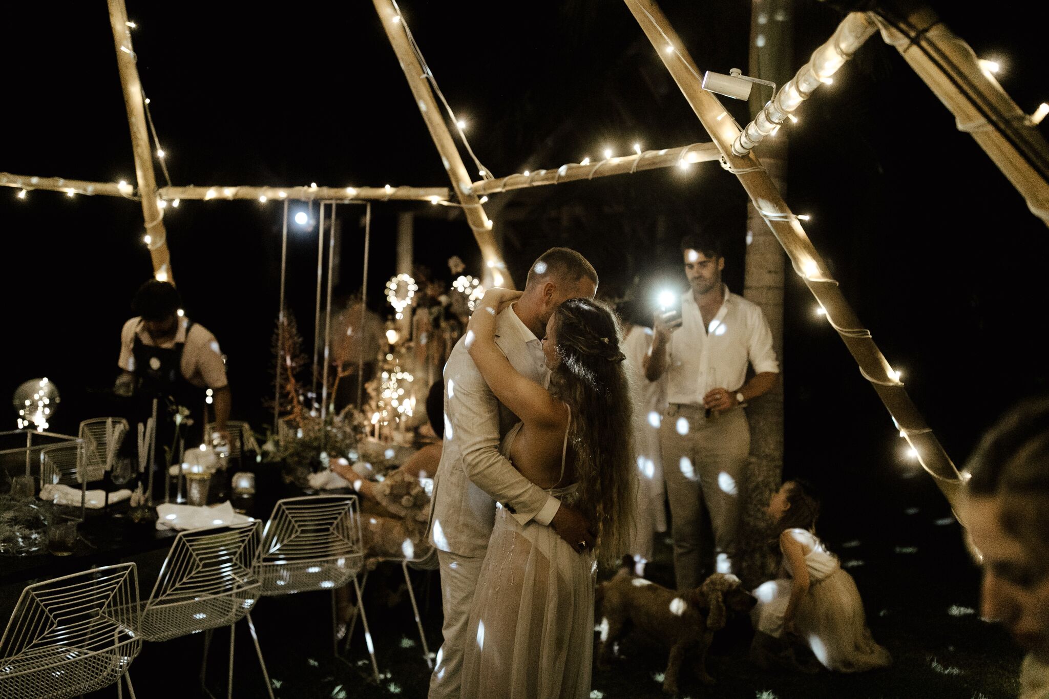 A disco-inspired Byron Bay wedding surrounded by nature at Friday Hut Road | Hampton Event Hire, Wedding and Event Hire | Fleur & Threads | Photo by Jimmy Raper