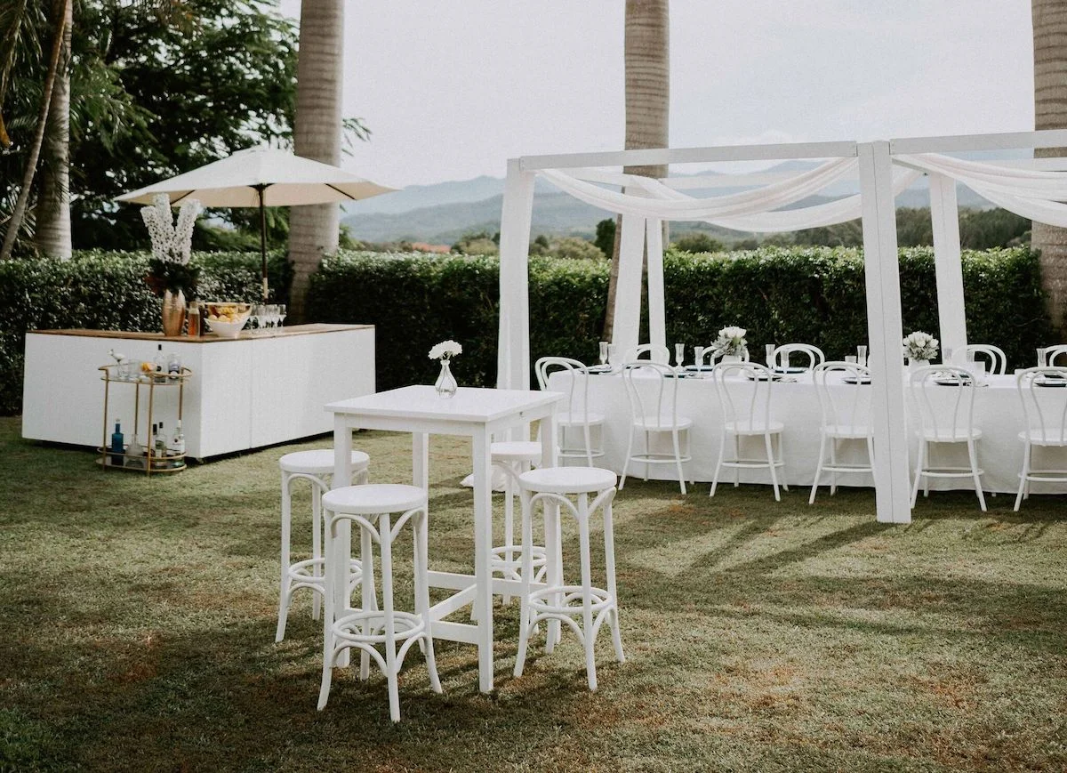 Image via E.L Simpson Photography / Styled by Arctic Fox Weddings