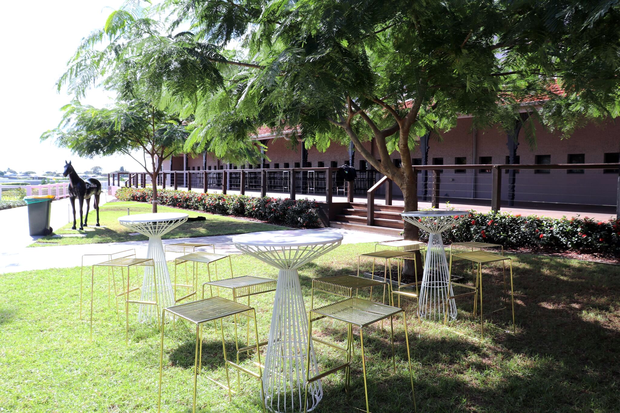 Brisbane event furniture hire3.jpeg