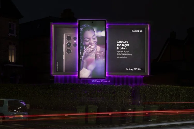 Samsung+OOH+Brixton+Night.jpeg