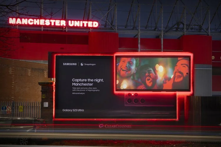 Samsung+OOH+Manchester+Night+Straightened-1.jpeg