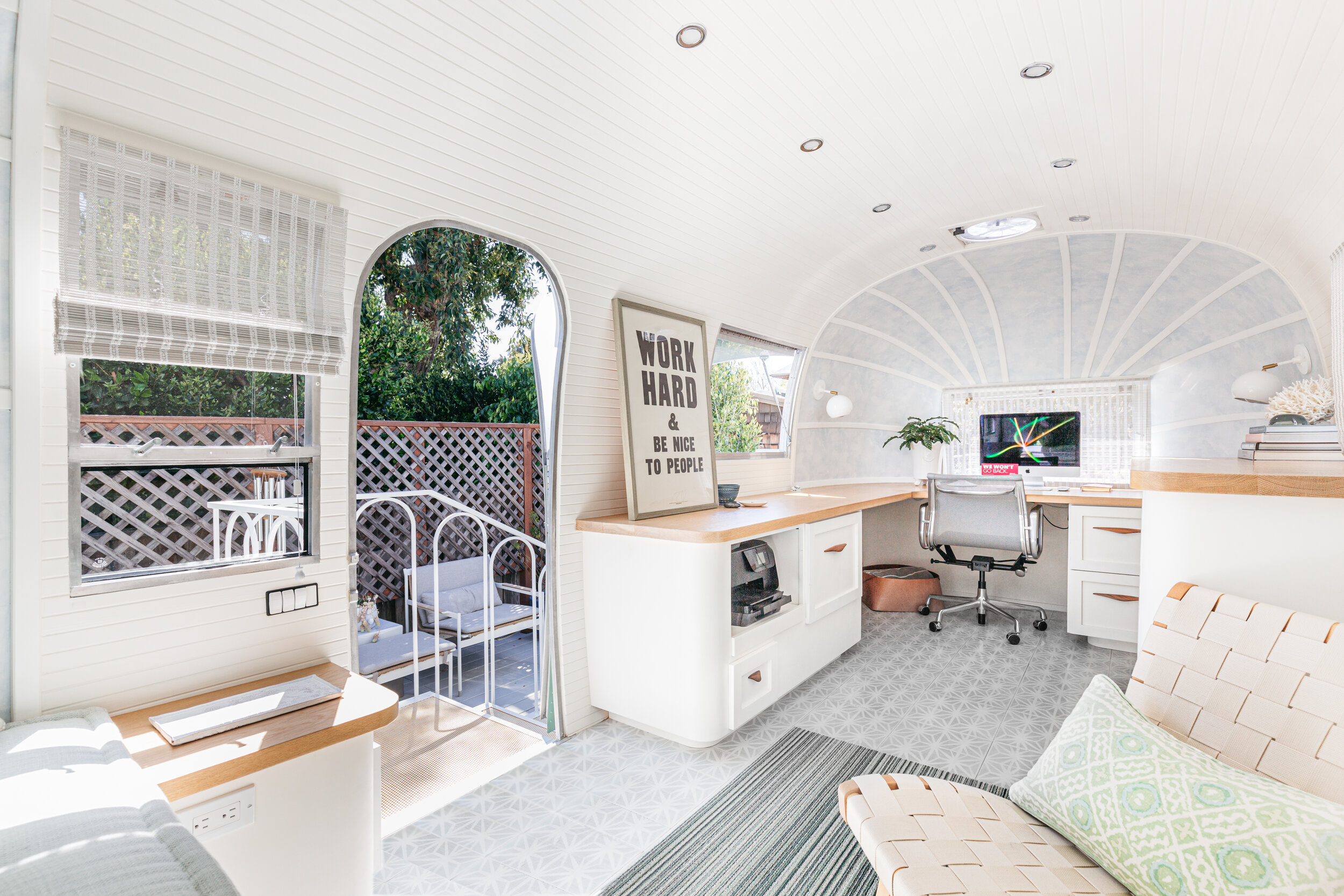 Airstream - www.christopherleefoto.com-3.jpg