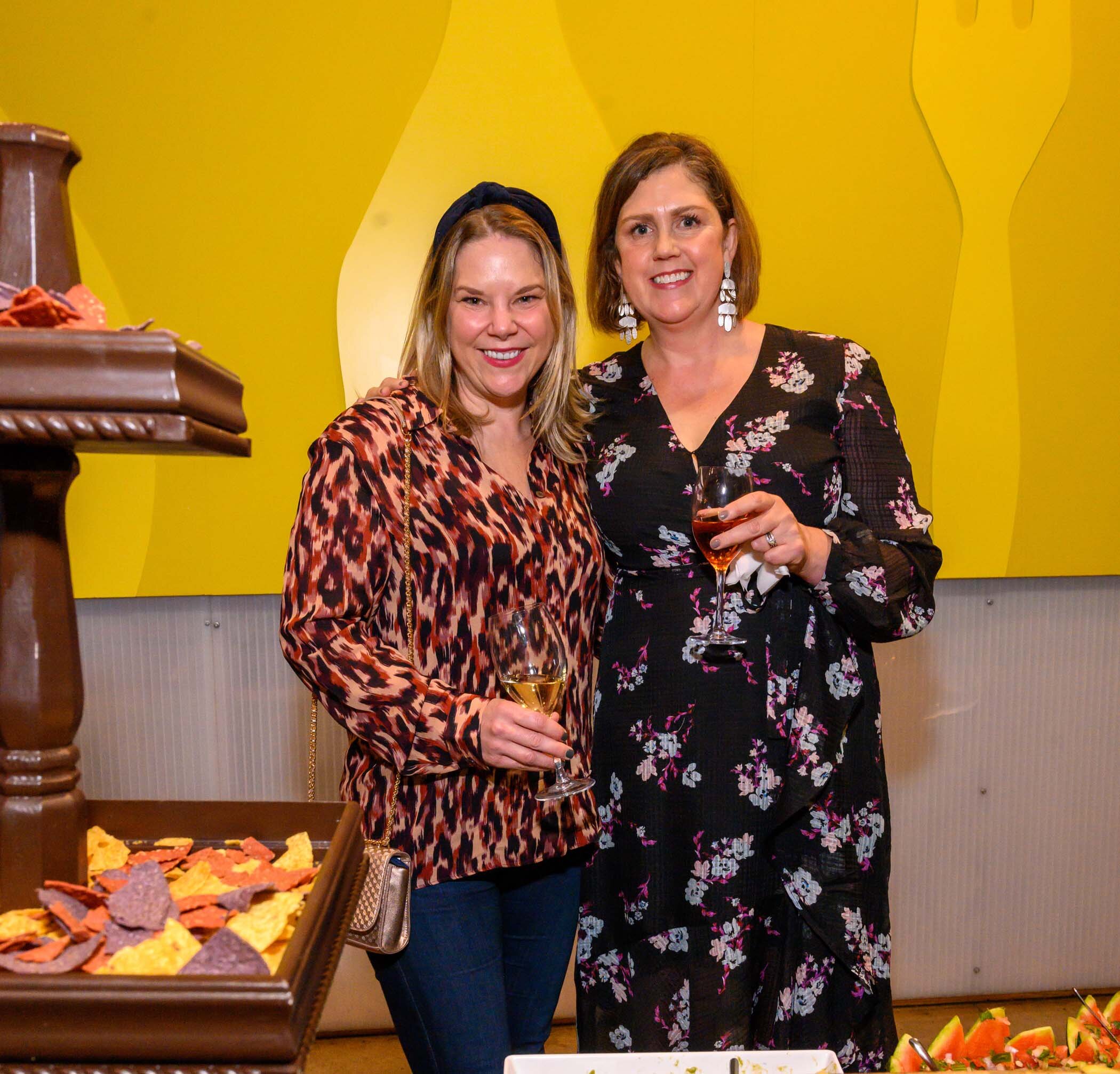 GOV_2580_guests-at-buffet_cropped-resized.jpg