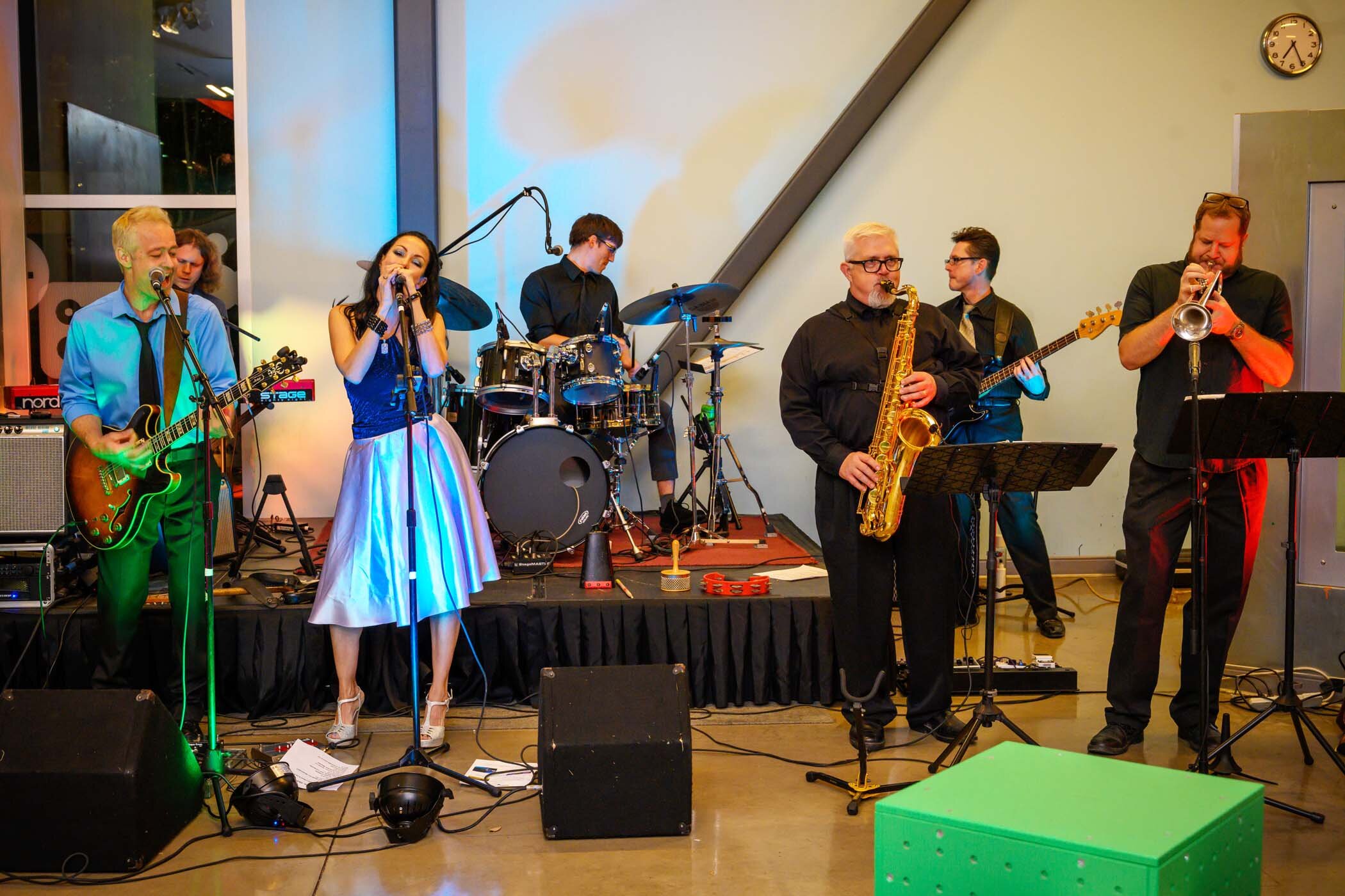 GOV_2402_band-resized.jpg