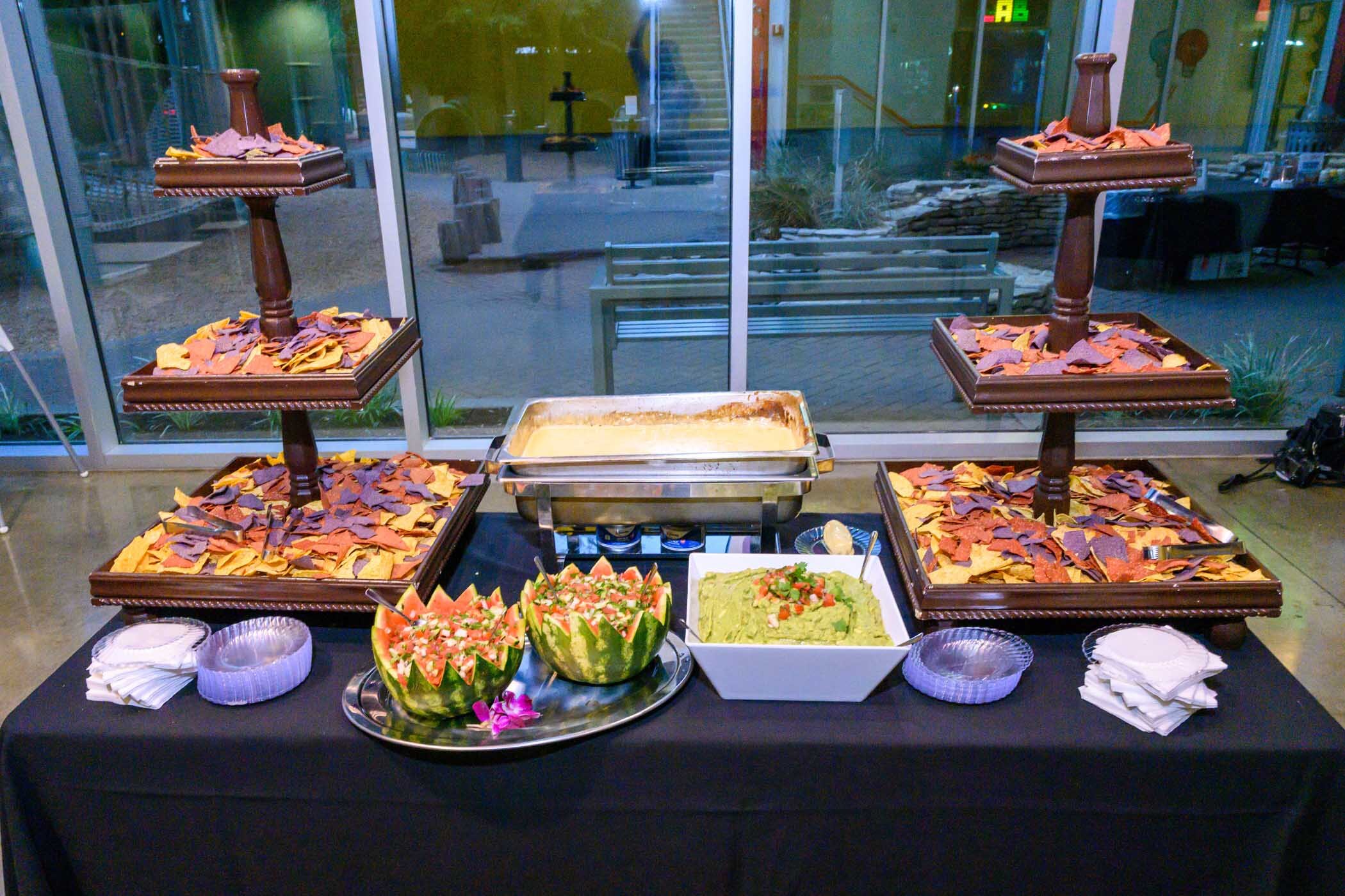 GOV_2305_buffet-resized.jpg