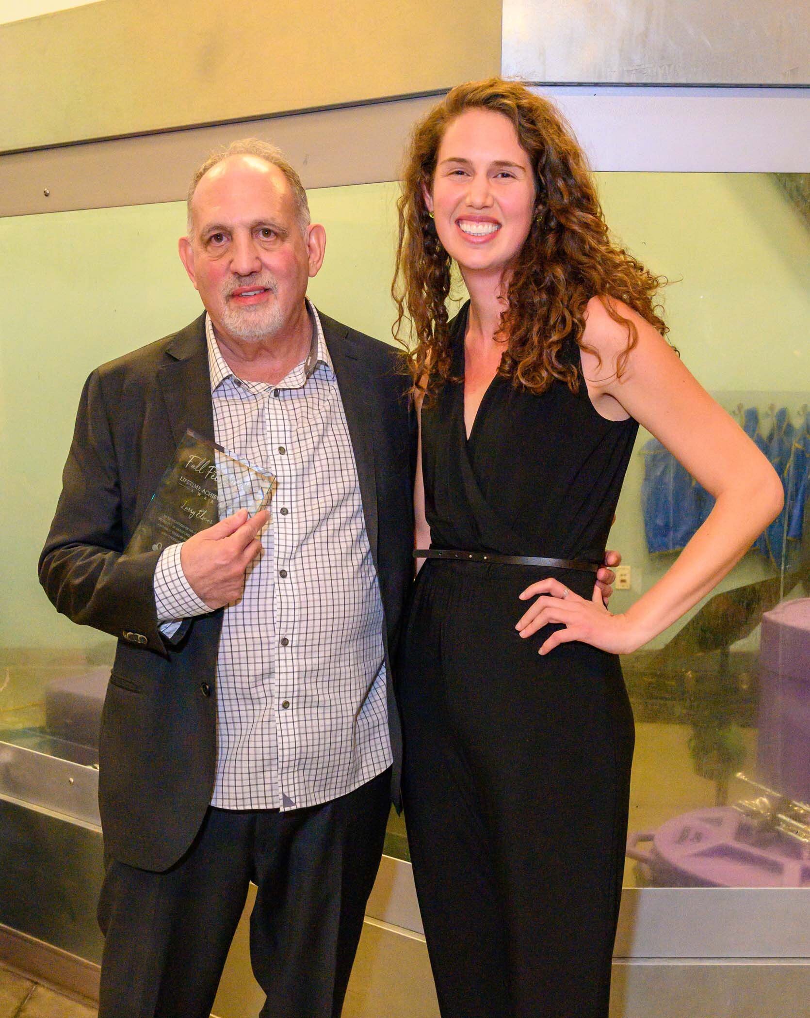 GOV_3112_larry-and-sophie_cropped-resized.jpg