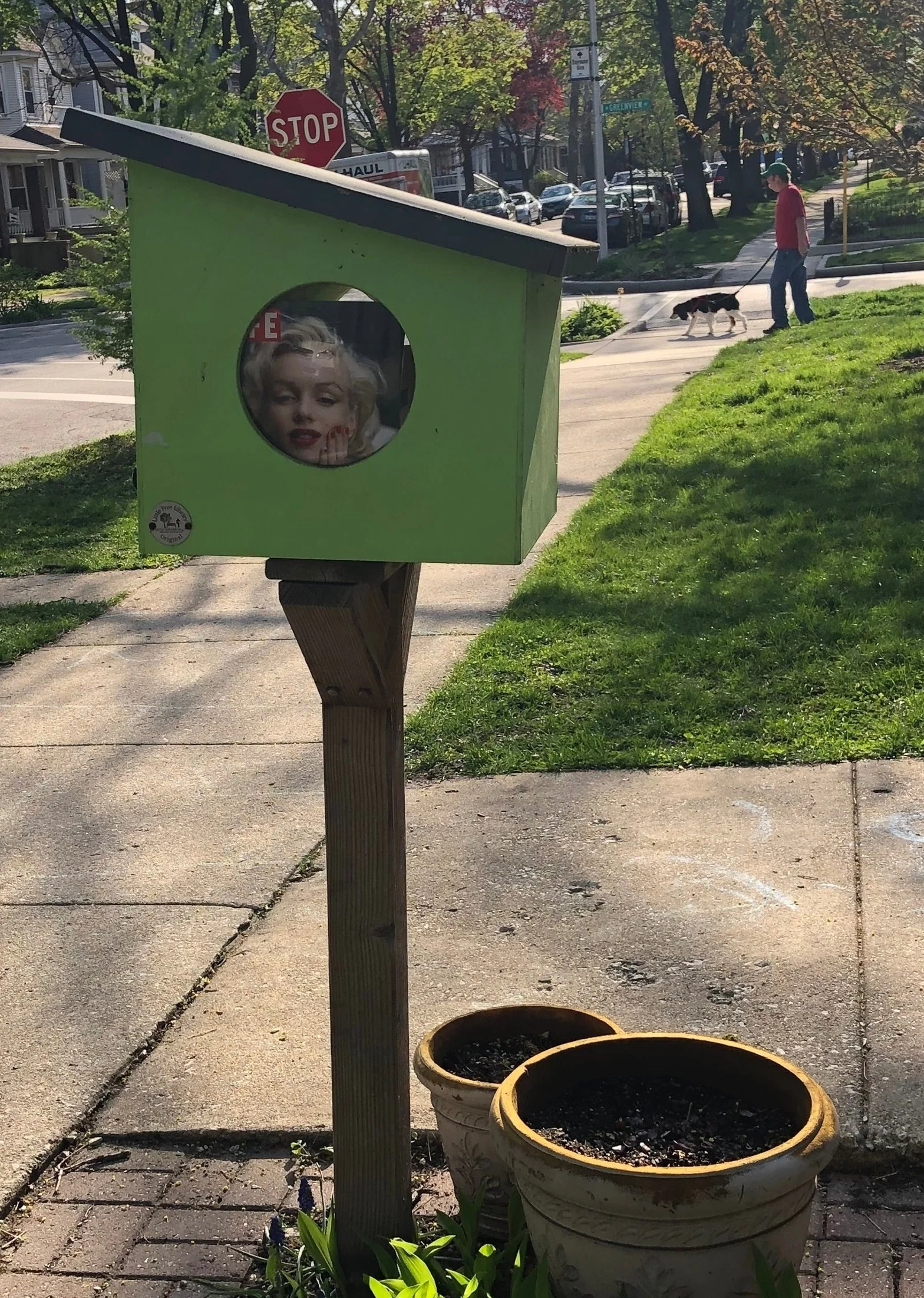Hood Street Library