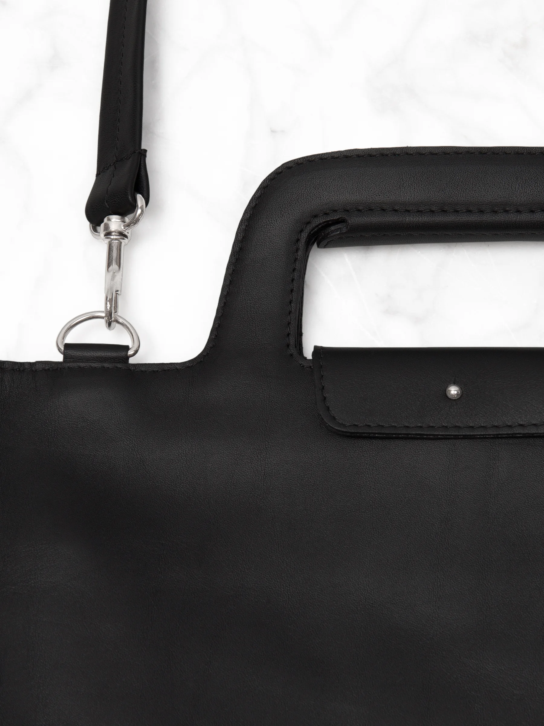Otaat7-HandelBriefcaseTall-7.jpg