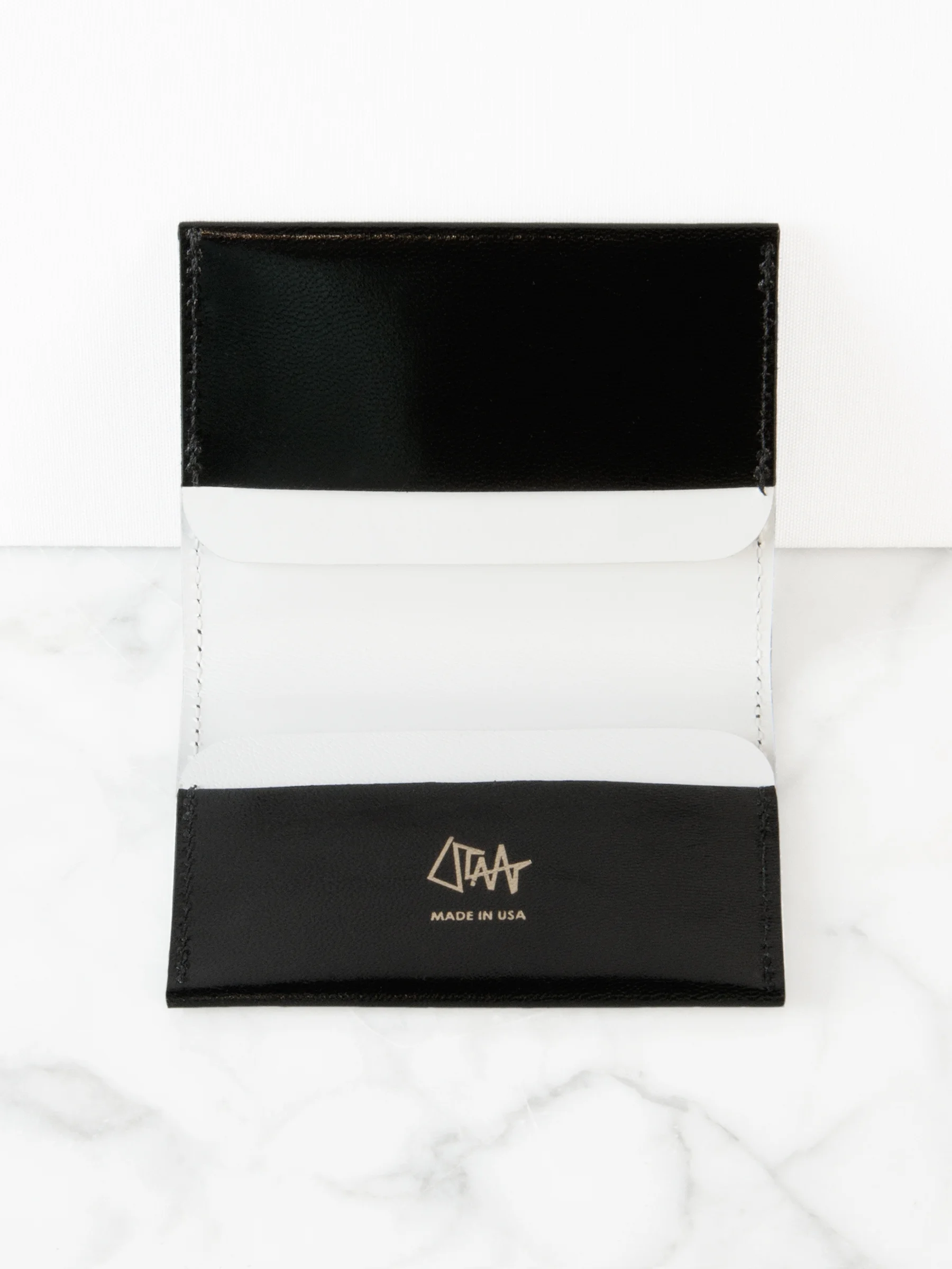 Otaat7-TwoToneCardHolder-3.jpg