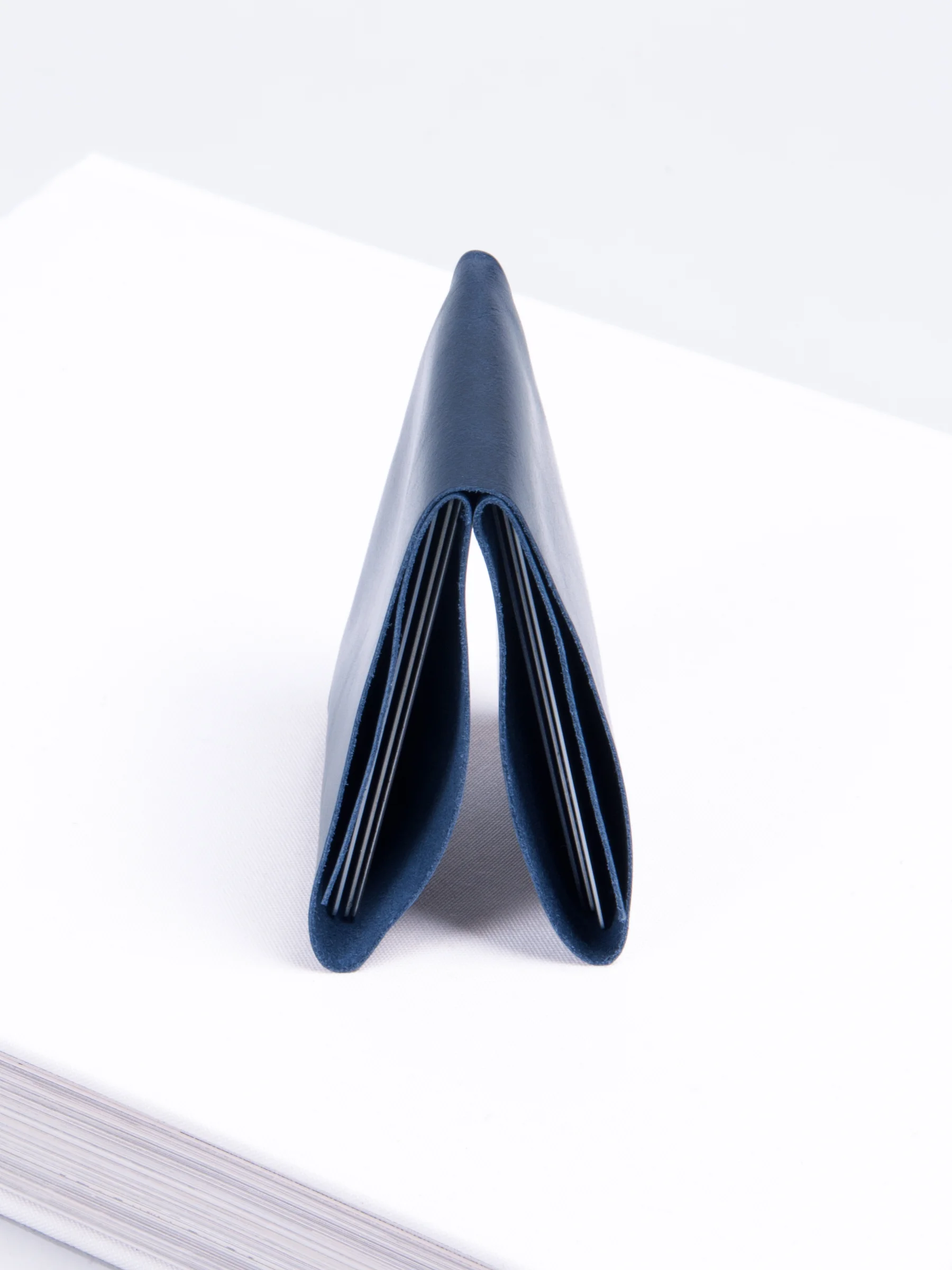 Otaat7-FlapWallet-9.jpg